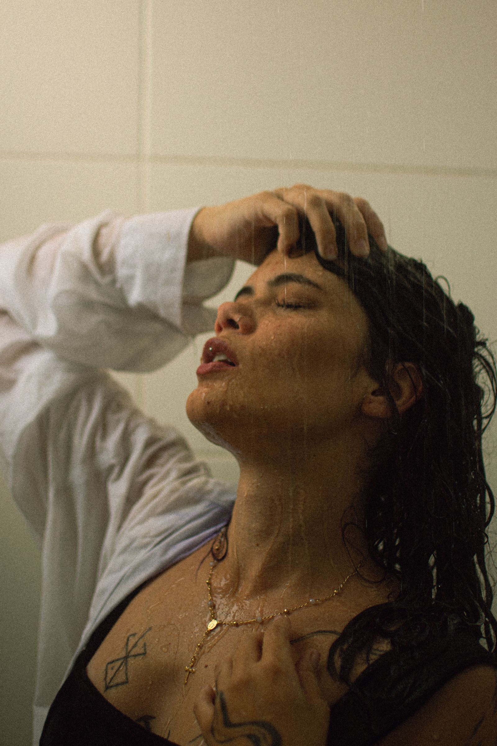 Steamy Shower Photos, Download The BEST