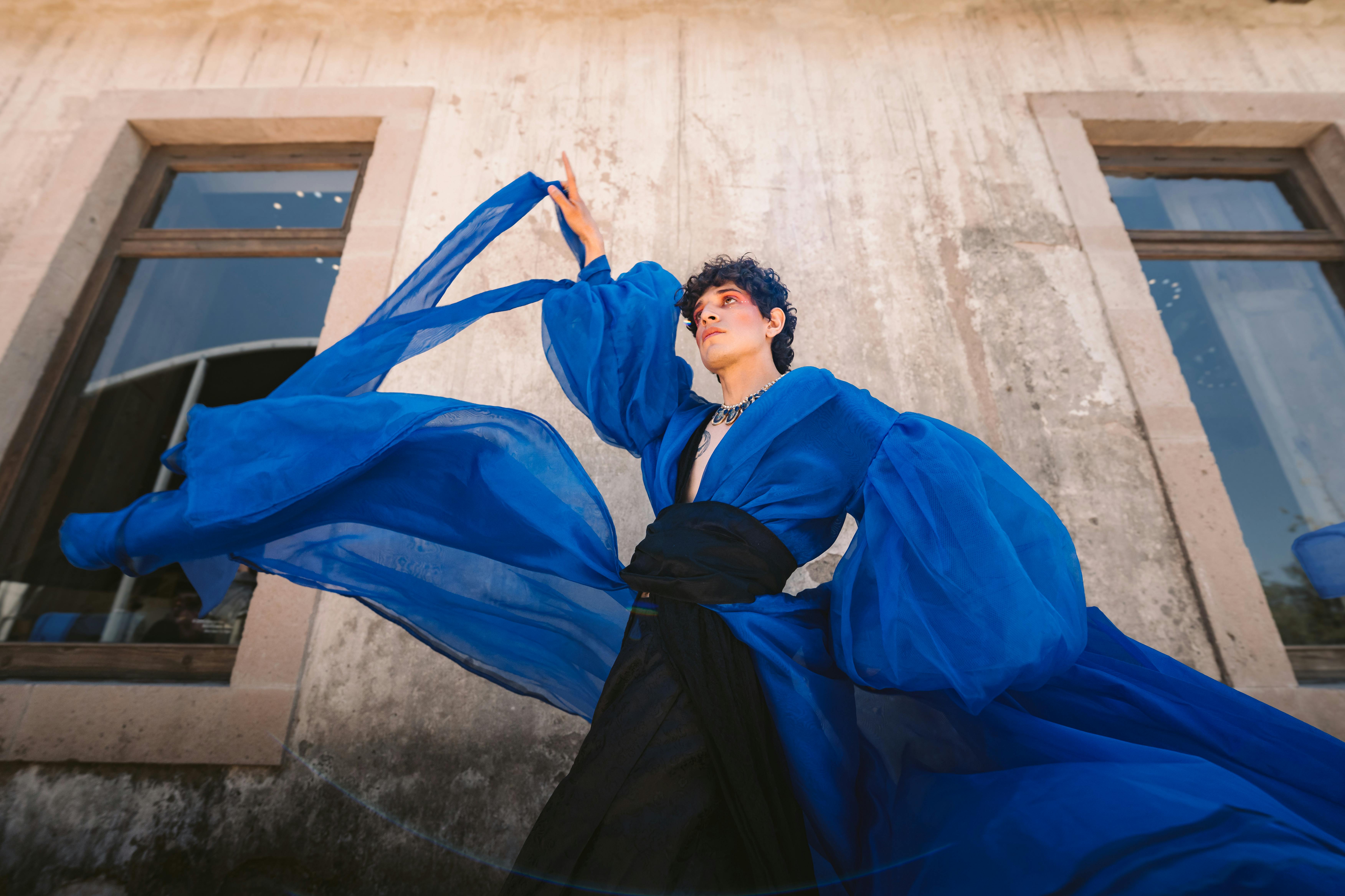 Exploring Avant Garde Fashion: A Visionary Approach to Style