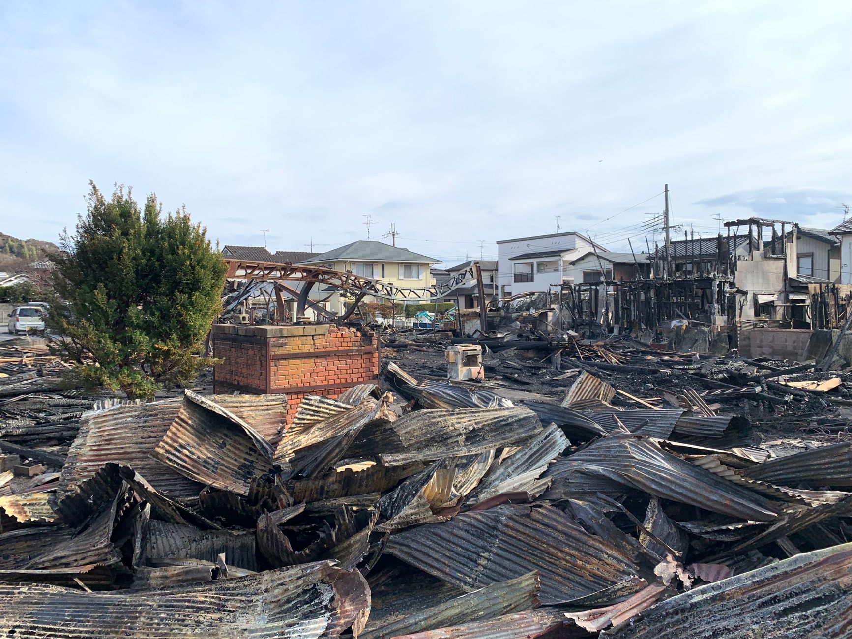 Hulp voor getroffenen na brand strandhuisjes Egmond