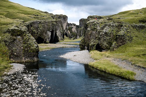 Ilmainen kuvapankkikuva tunnisteilla islanti, joki, jyrkänne
