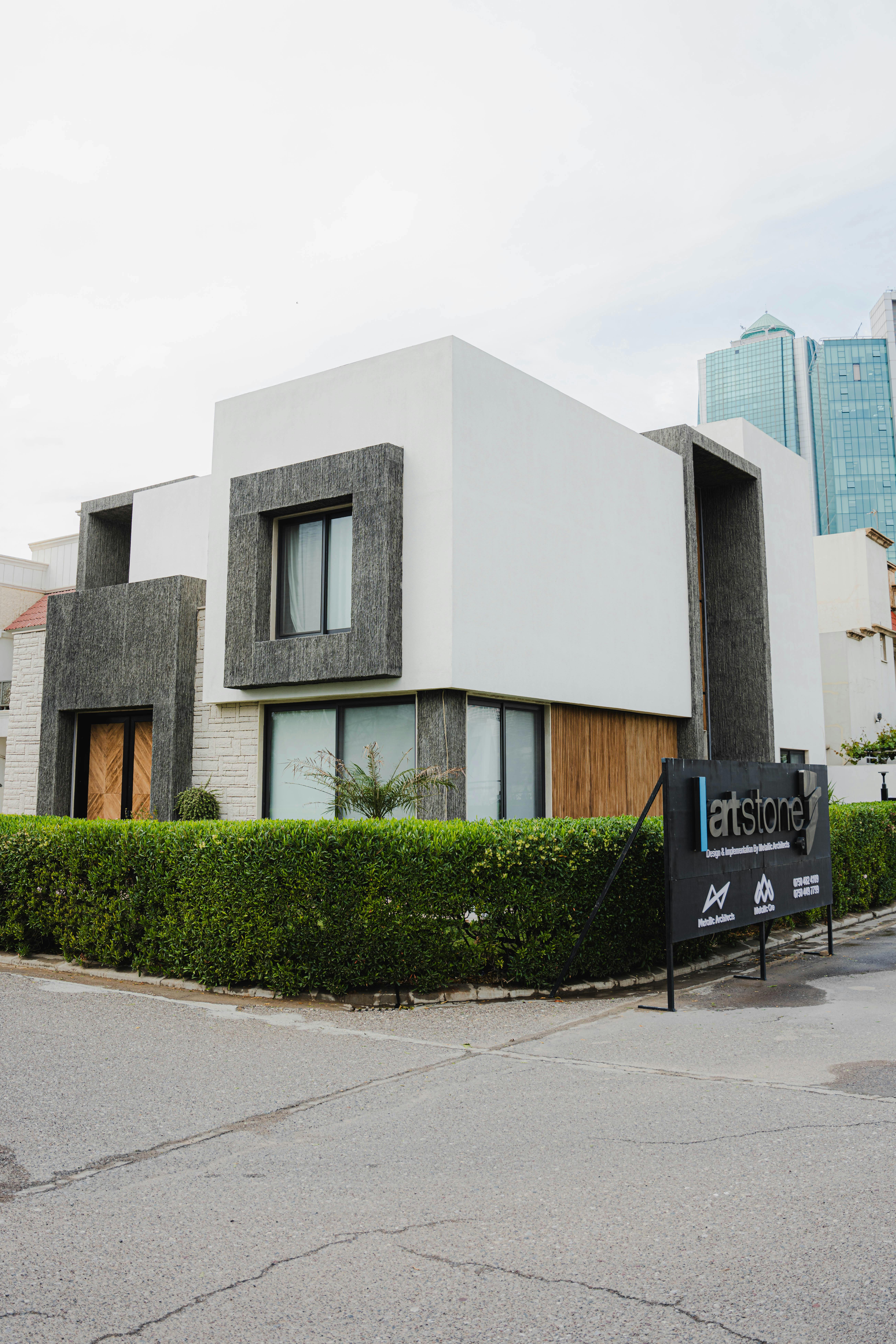 Contemporary home design in Erbil, showcasing minimal architecture and luxury real estate.