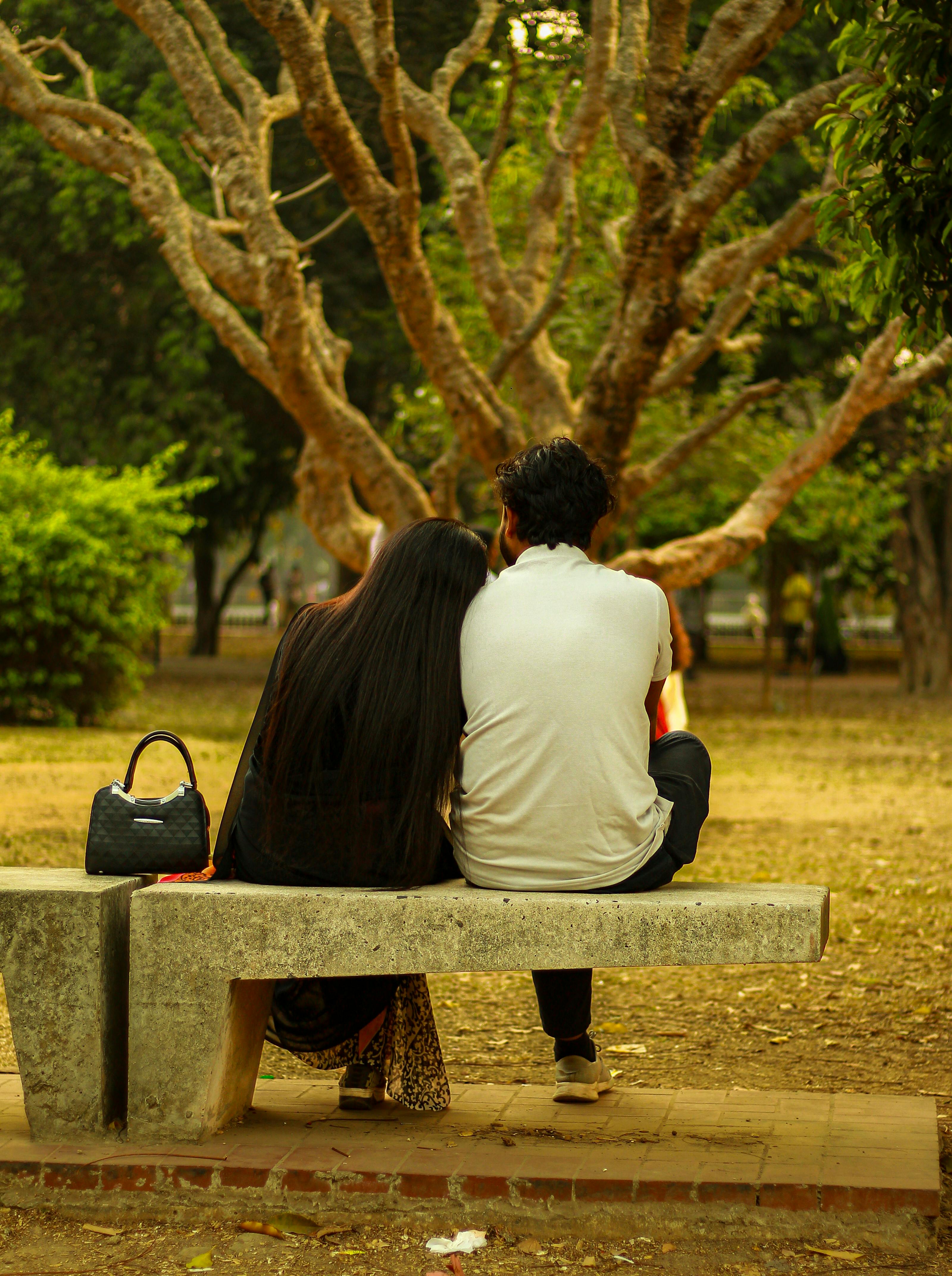 Hinge's AI Dilemma: Engagement Gains at the Cost of Connection?