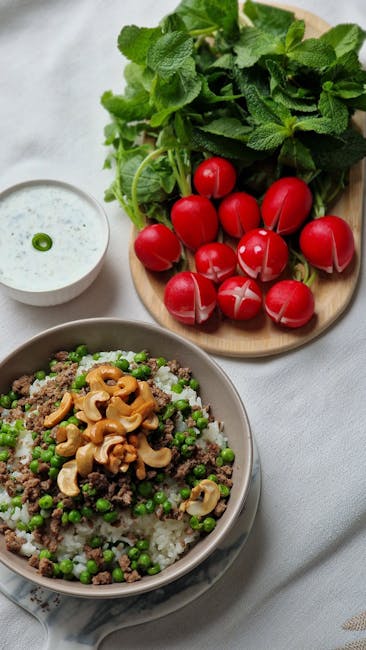 Brochetas de Pavo y Verduras con Salsa de Yogur a la Menta