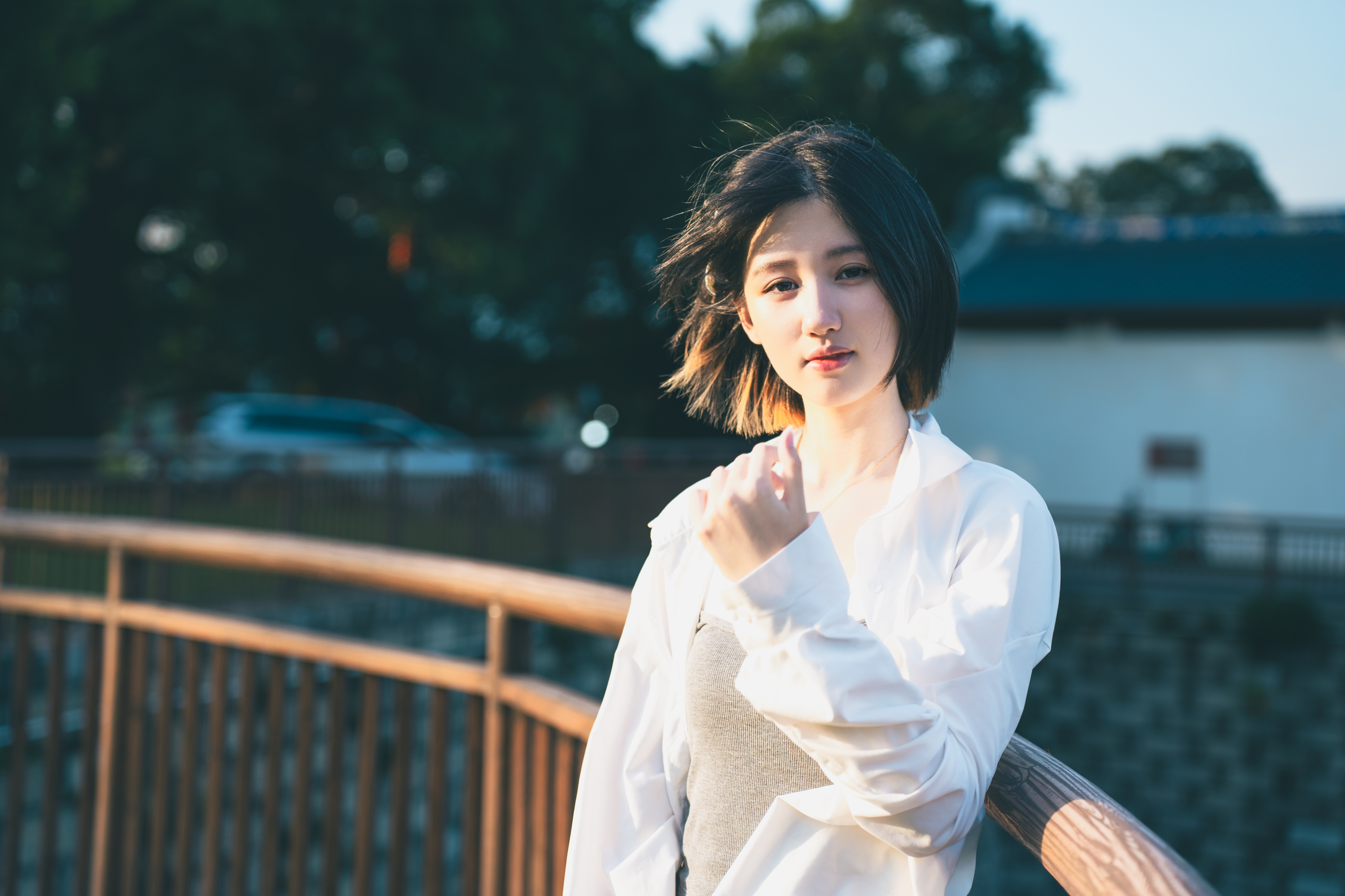 恋爱三年秒回消息 她却在凌晨三点窒 情感配图