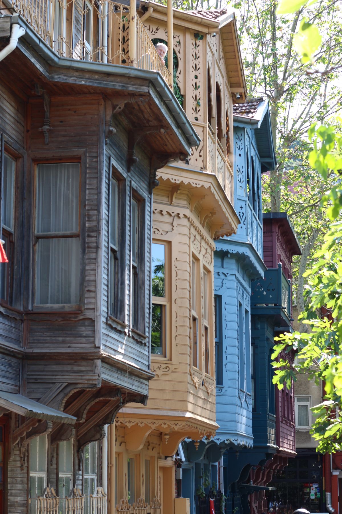 Colorful Historic Houses in Istanbul's Kuzguncuk · Free Stock Photo