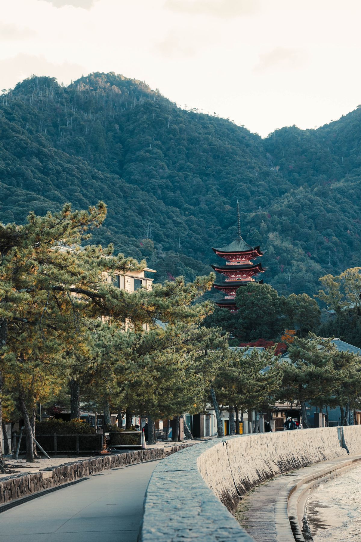 Senjokaku pavilion and the five-story pagoda above Itsukushima Shrine
