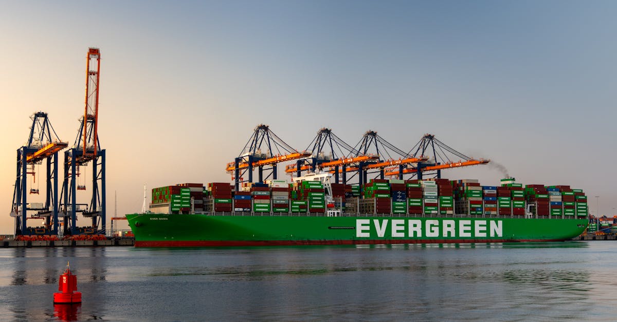 財經:香港貨運物流業協會:中東及歐洲物流鏈成本料升三成