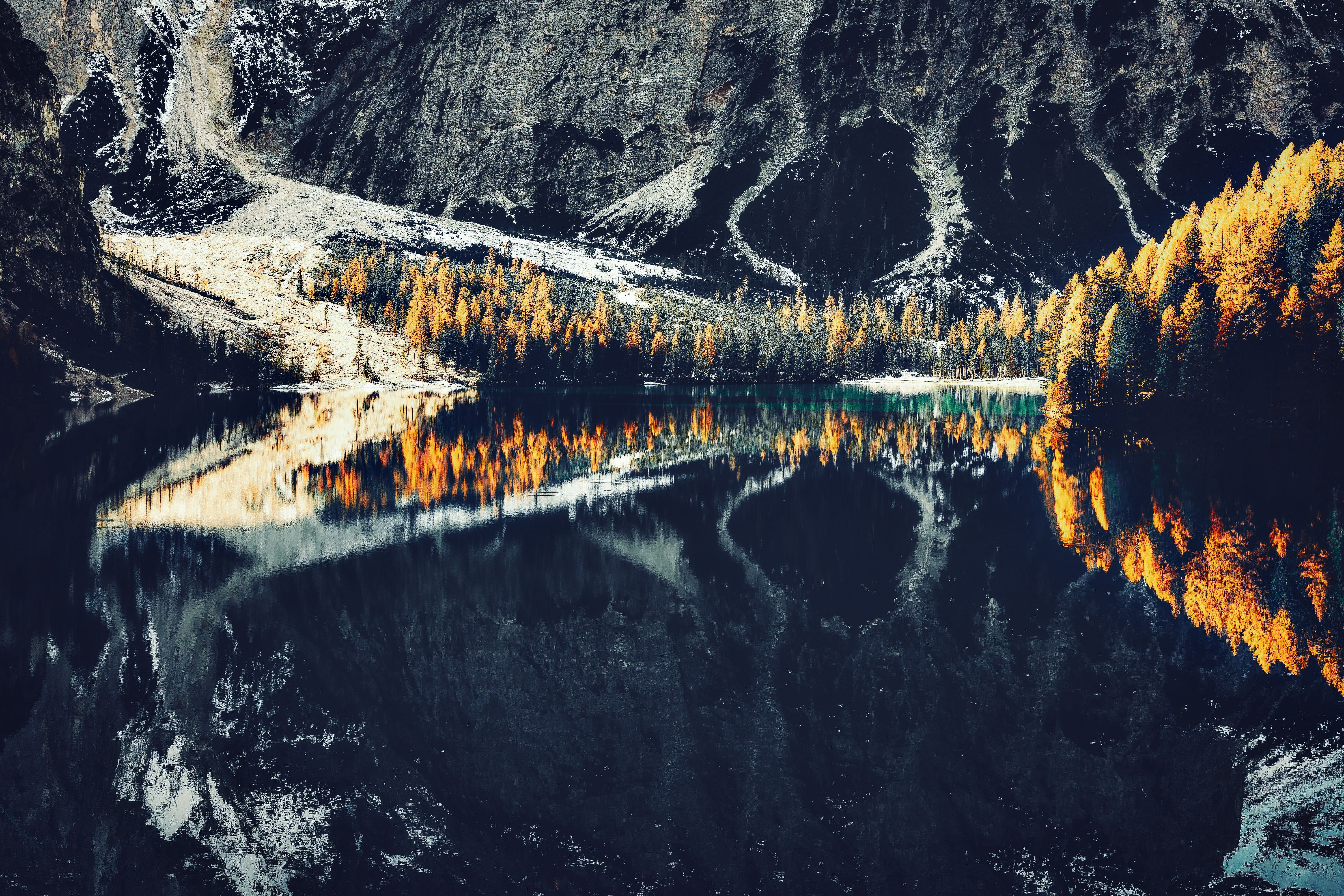 Stunning Mountain Lake Reflection in Autumn · Free Stock Photo
