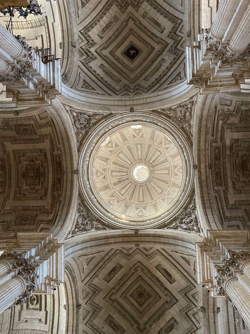 Free Stunning view of the detailed ceiling inside Jaén Cathedral, showcasing Spanish architecture. Stock Photo