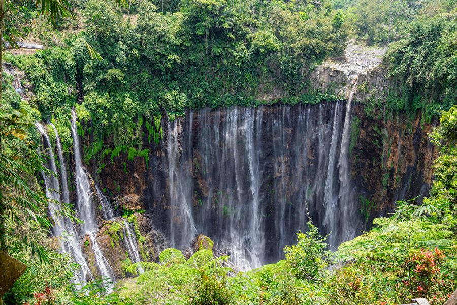 Tour Tumpak Sewu Waterfall