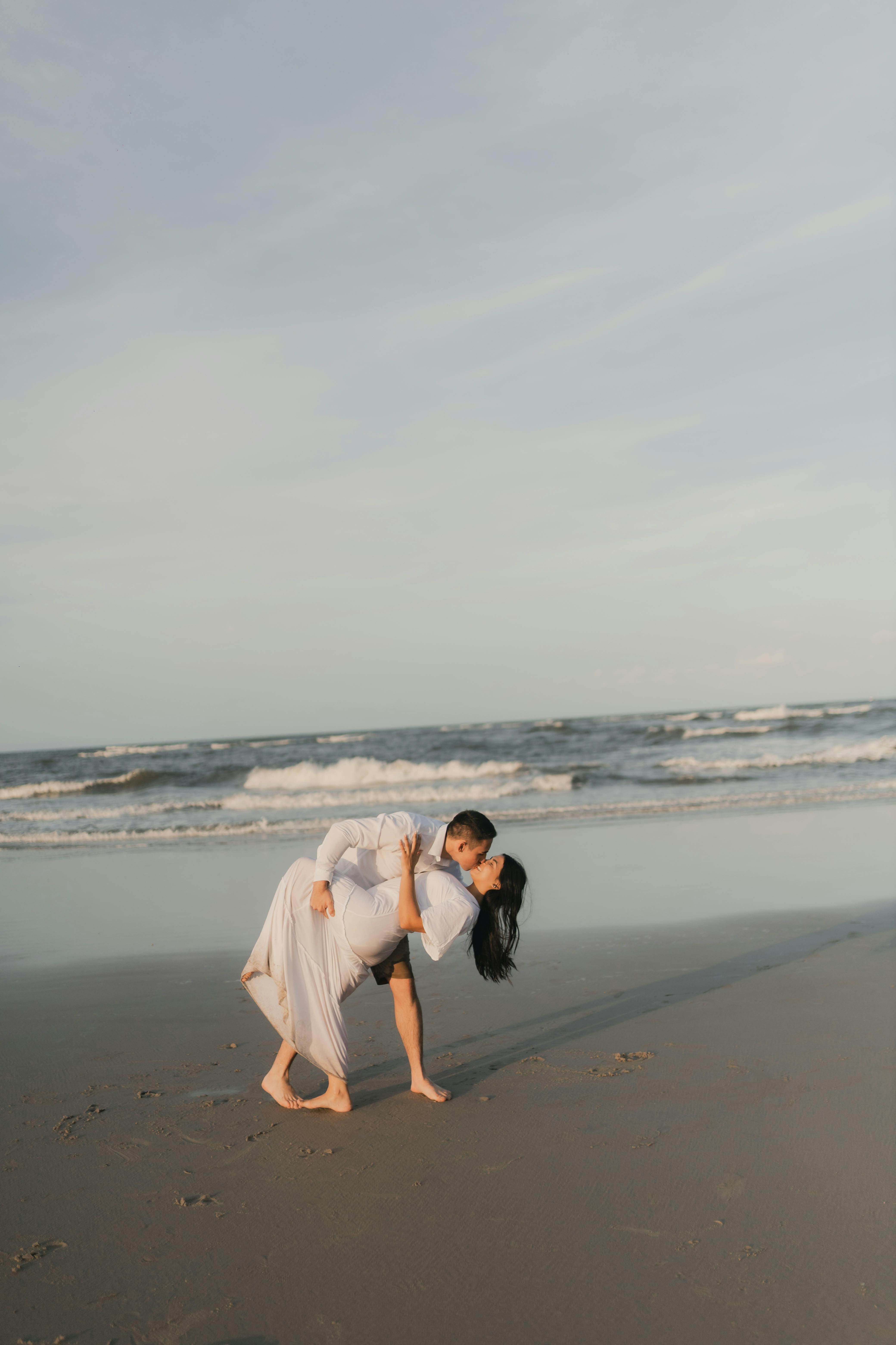 Naked Couple On Beach Photos, Download The BEST Free Naked Couple On