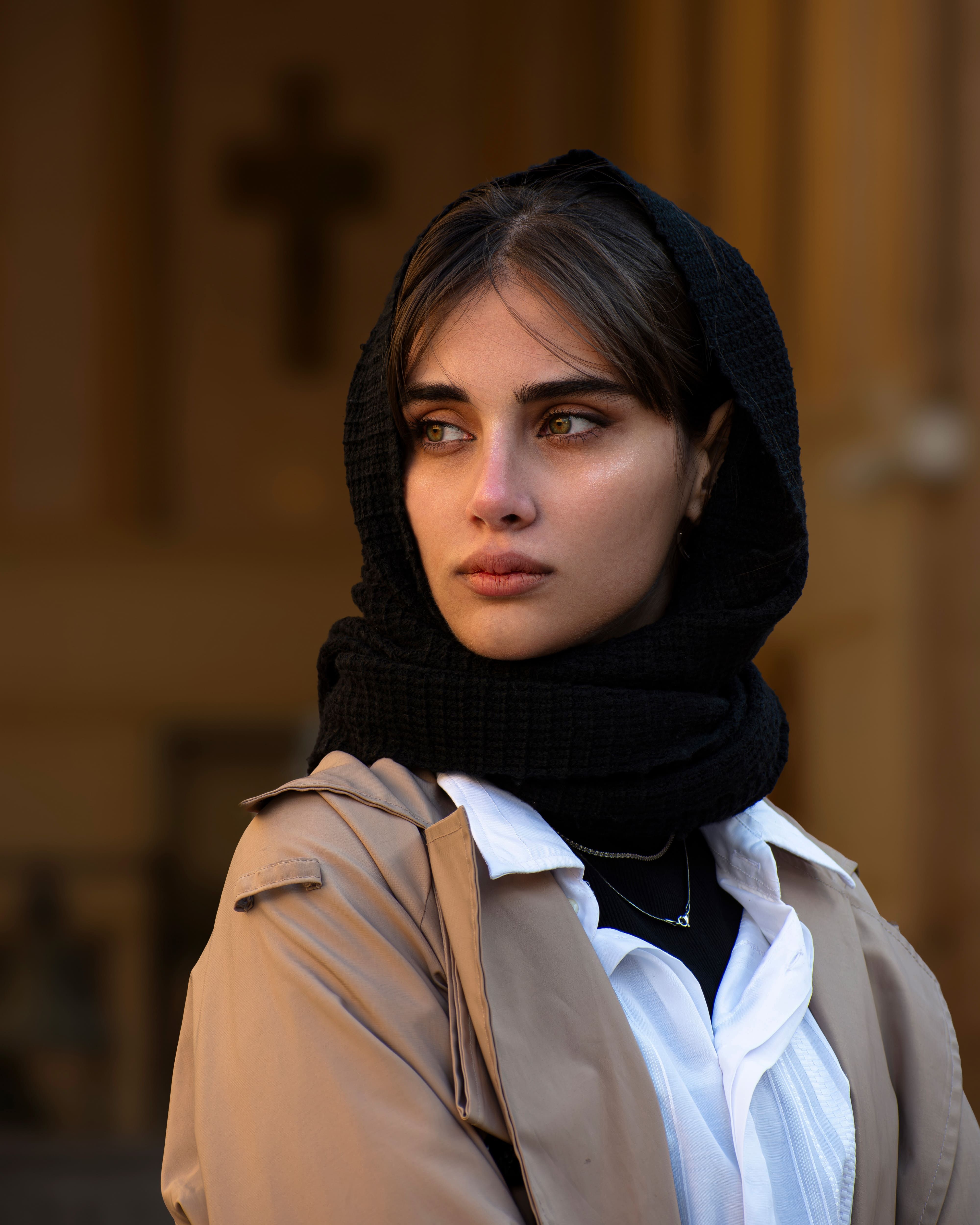 Elegant Portrait of a Woman in Tehran · Free Stock Photo