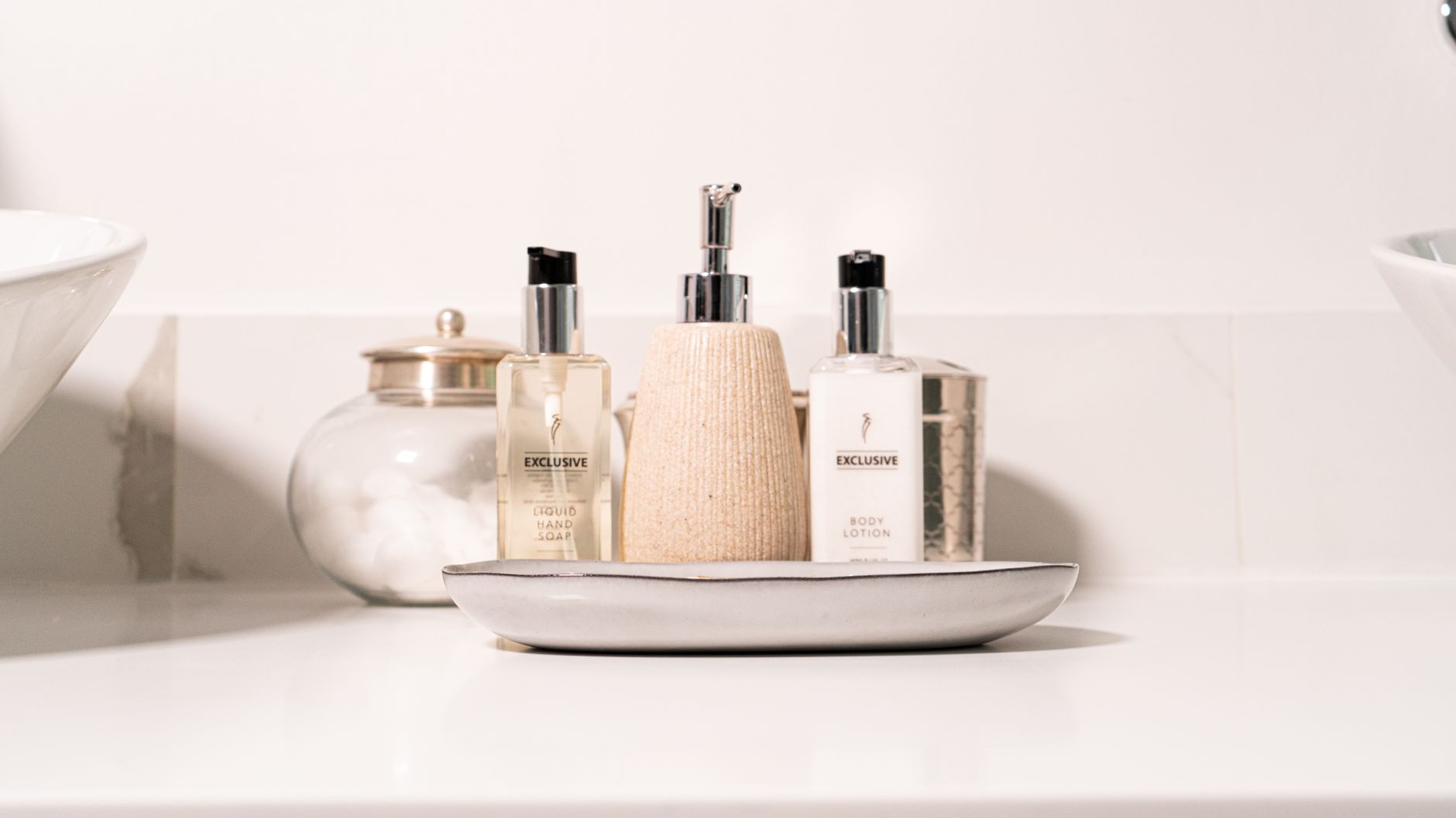 Best Bathroom Organizers Under $25 (2026)