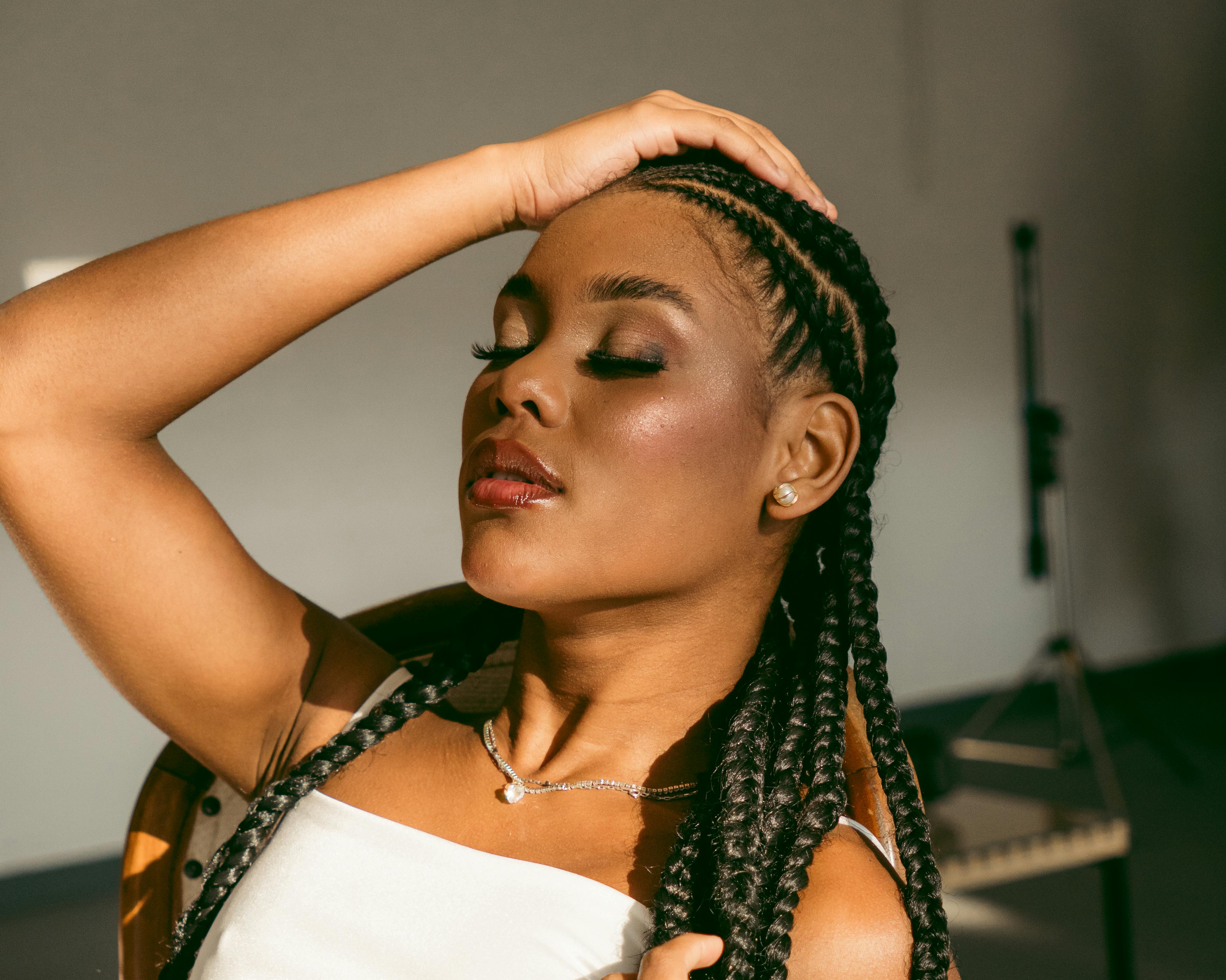 Manifesting Glowy Skin in 2026? Derms Say a Skincare Routine Like This Is a Must — Photo by _brunovisual on Pexels