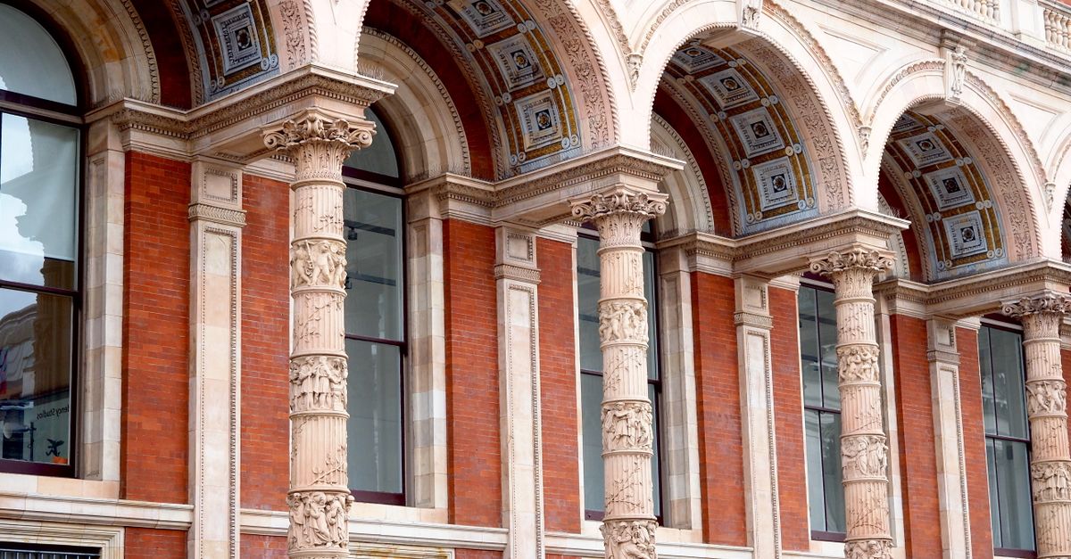 Victorian Column Base Victorian Architecture with Ornate Columns and Arches ยท Free Stock Photo