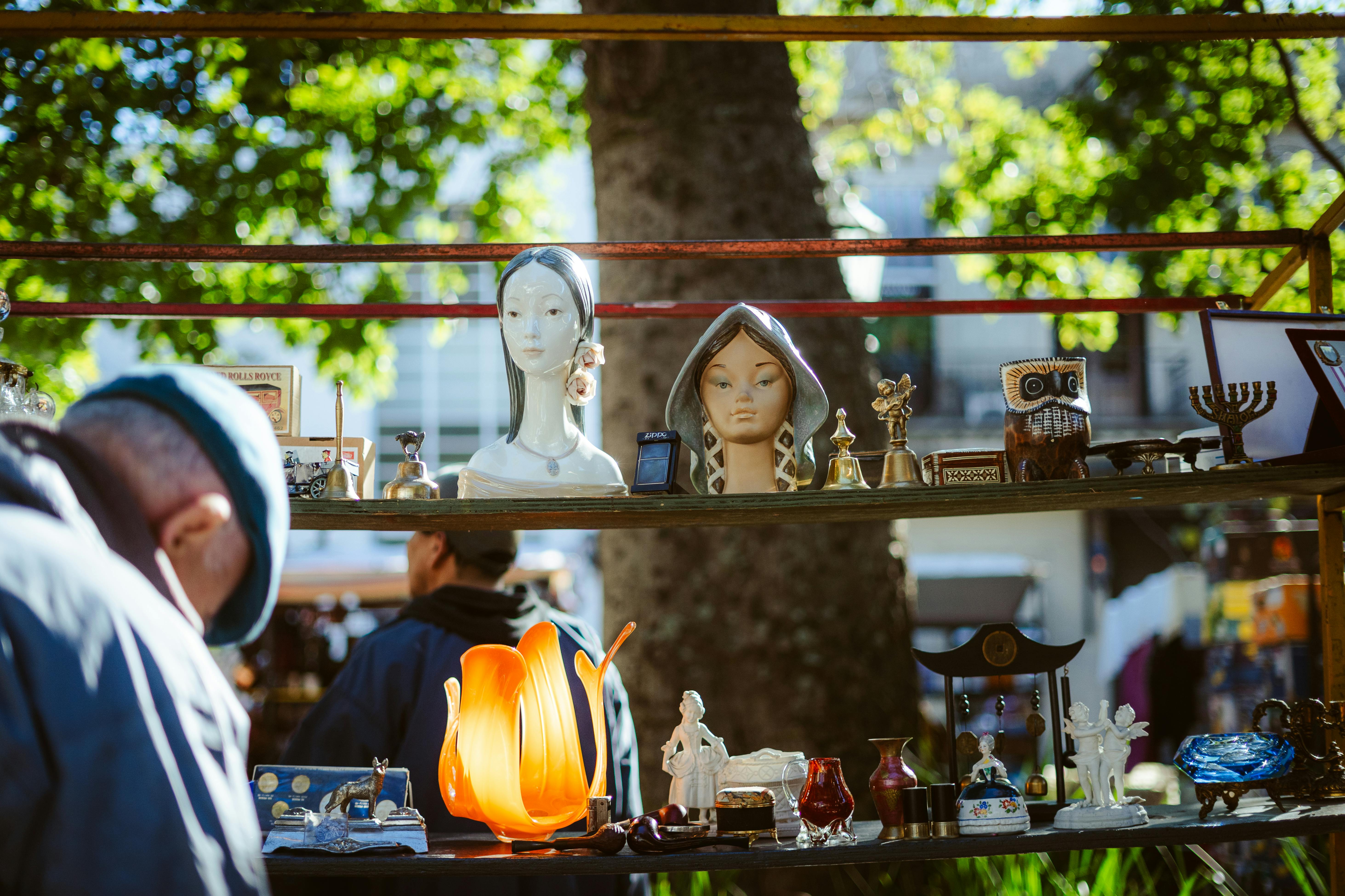 Arts and crafts market value forecast worldwide 2017-2024 — Photo by Andres Alaniz on Pexels