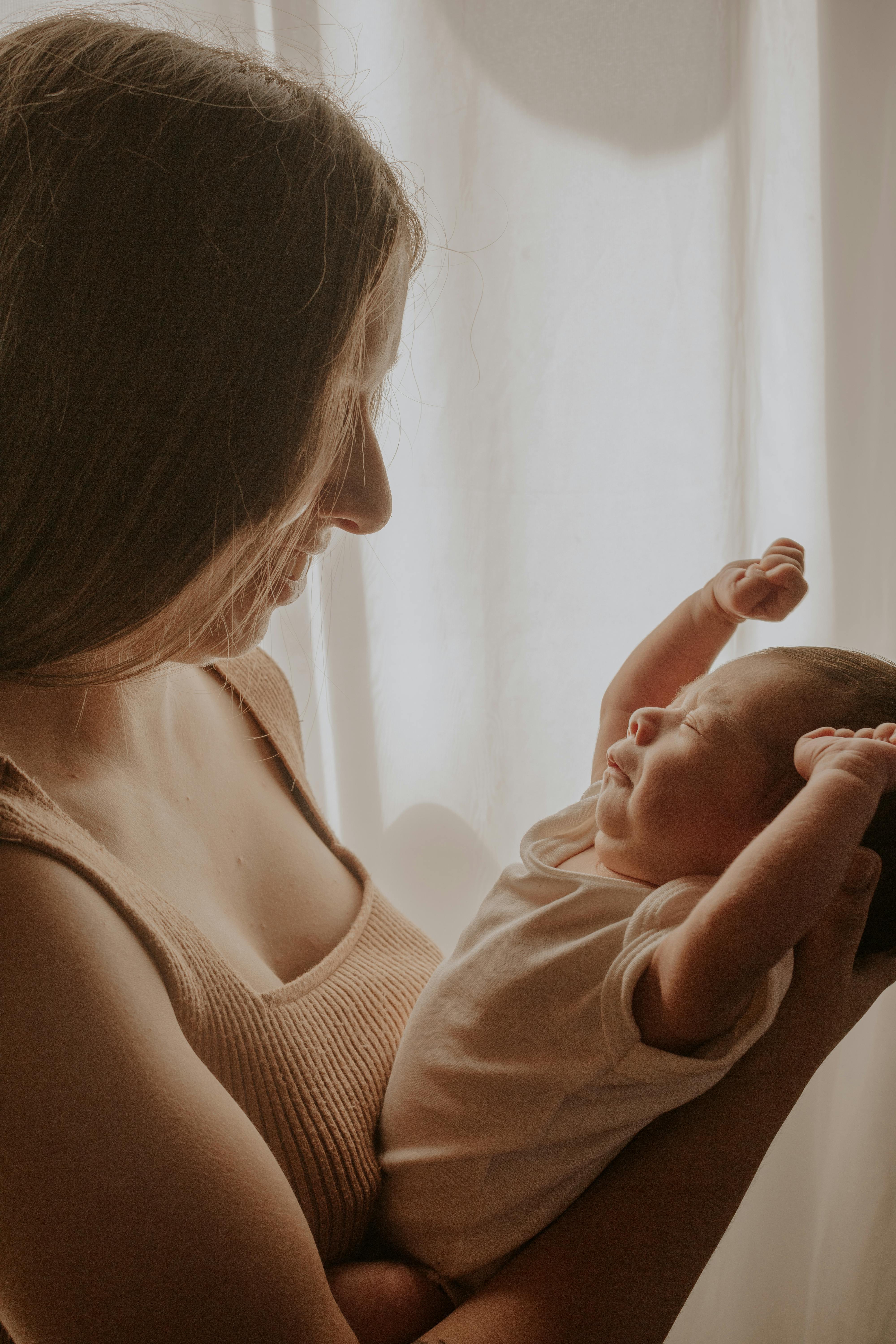 Hot+Moms+Gifs Photos, Download The BEST Free Hot+Moms+Gifs Stock Photos & HD Images