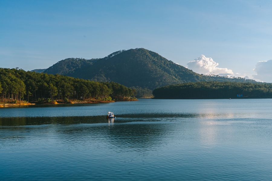 Tuyen Lam Lake in Da Lat