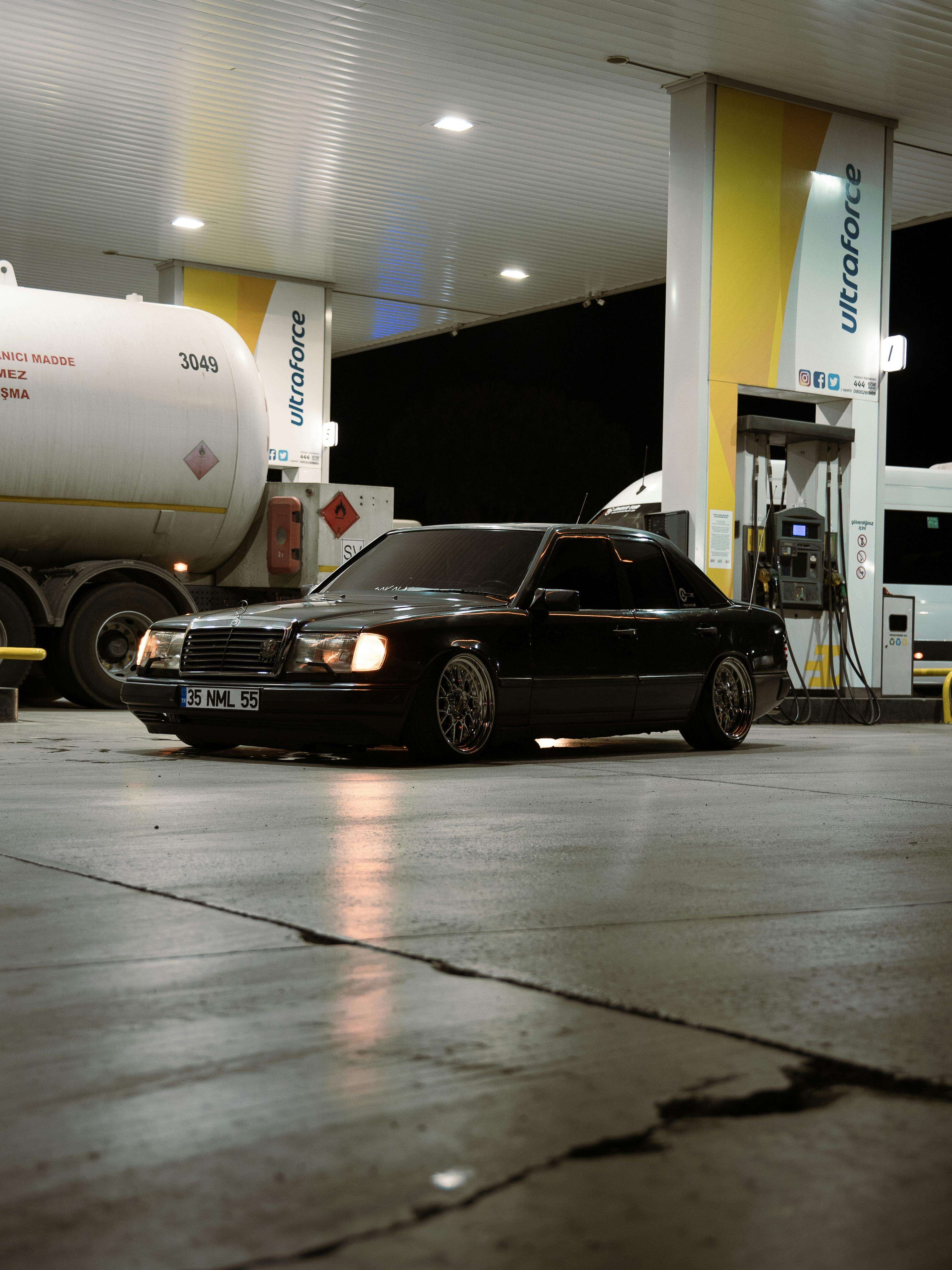 Dulles Drive Gas Station Rendering: Modernizing Fueling Stations