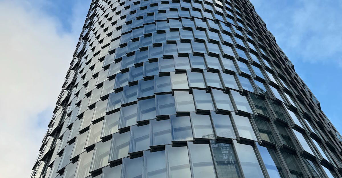 香港5月製造業PMI回升至49 經濟復甦可期