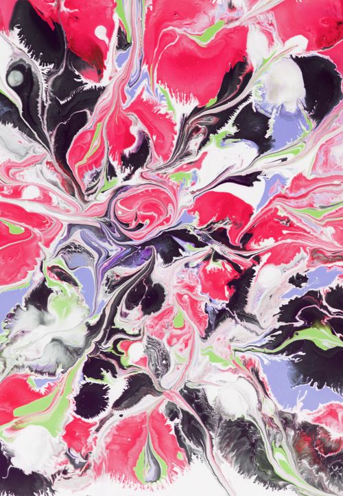Free Dynamic abstract fluid art featuring vivid pink, purple, and green hues. Stock Photo