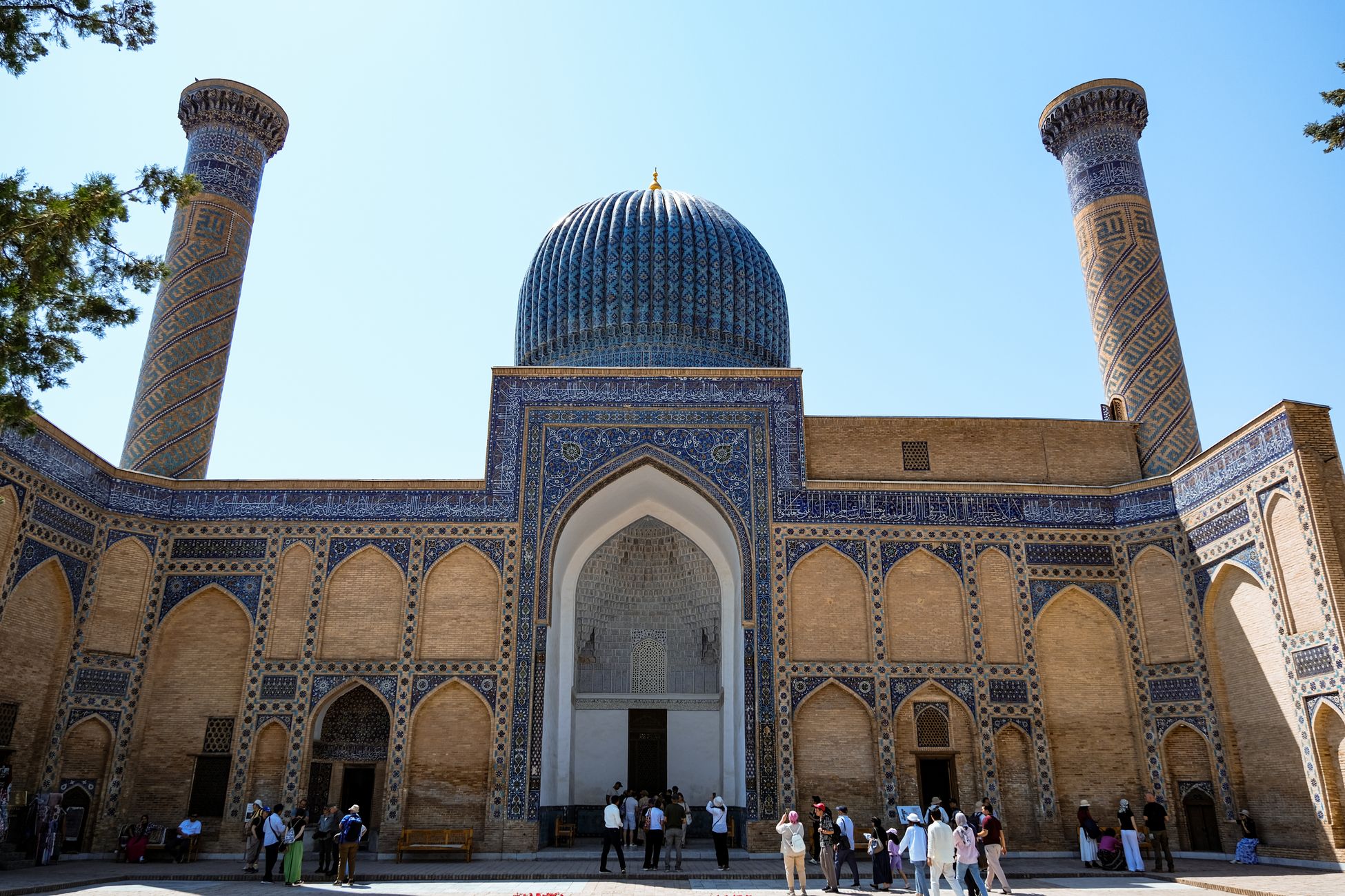 Nederlandse spits deelt inzichten over Oezbekistan