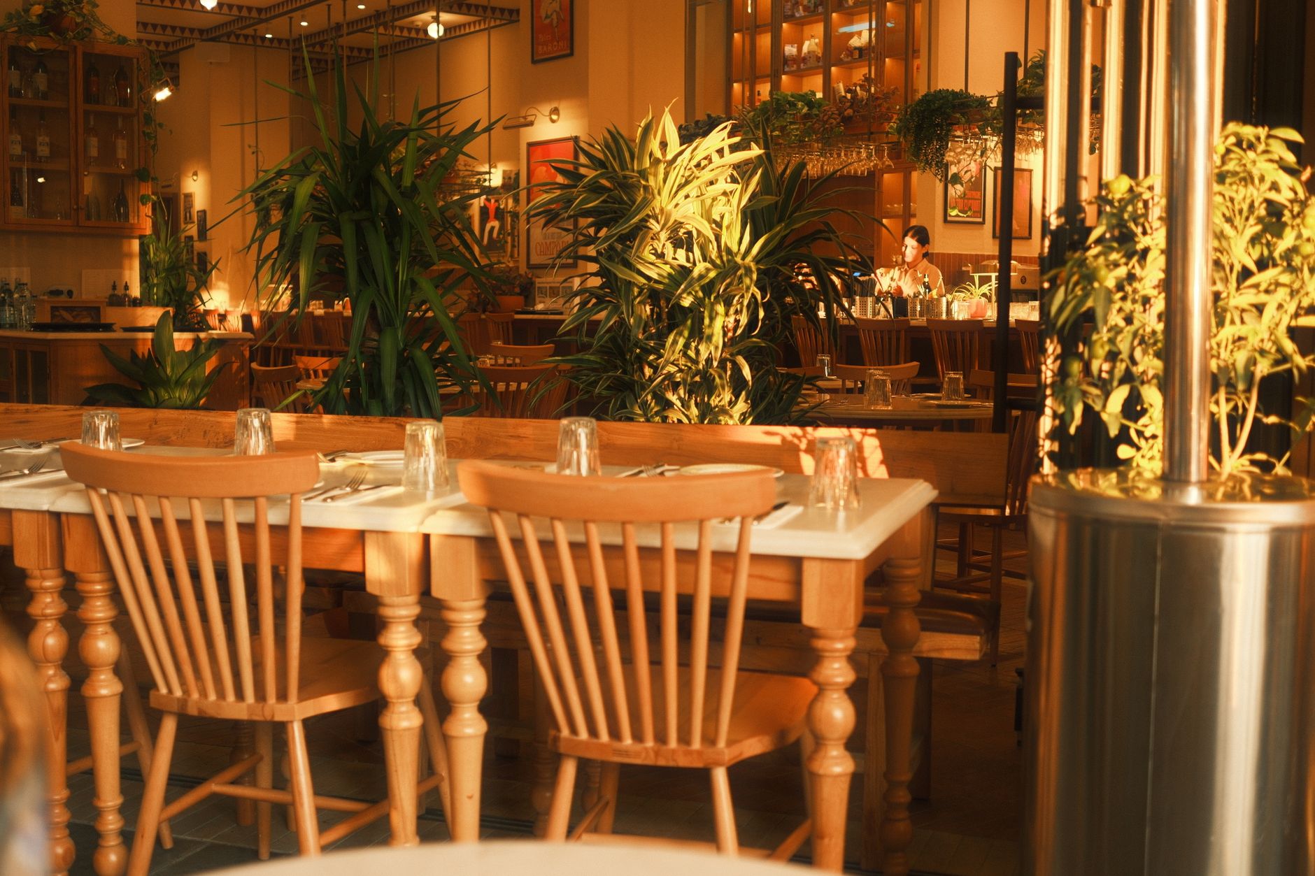 Fast Casual Concepts Lead Restaurant Industry Growth Through Quality and Value