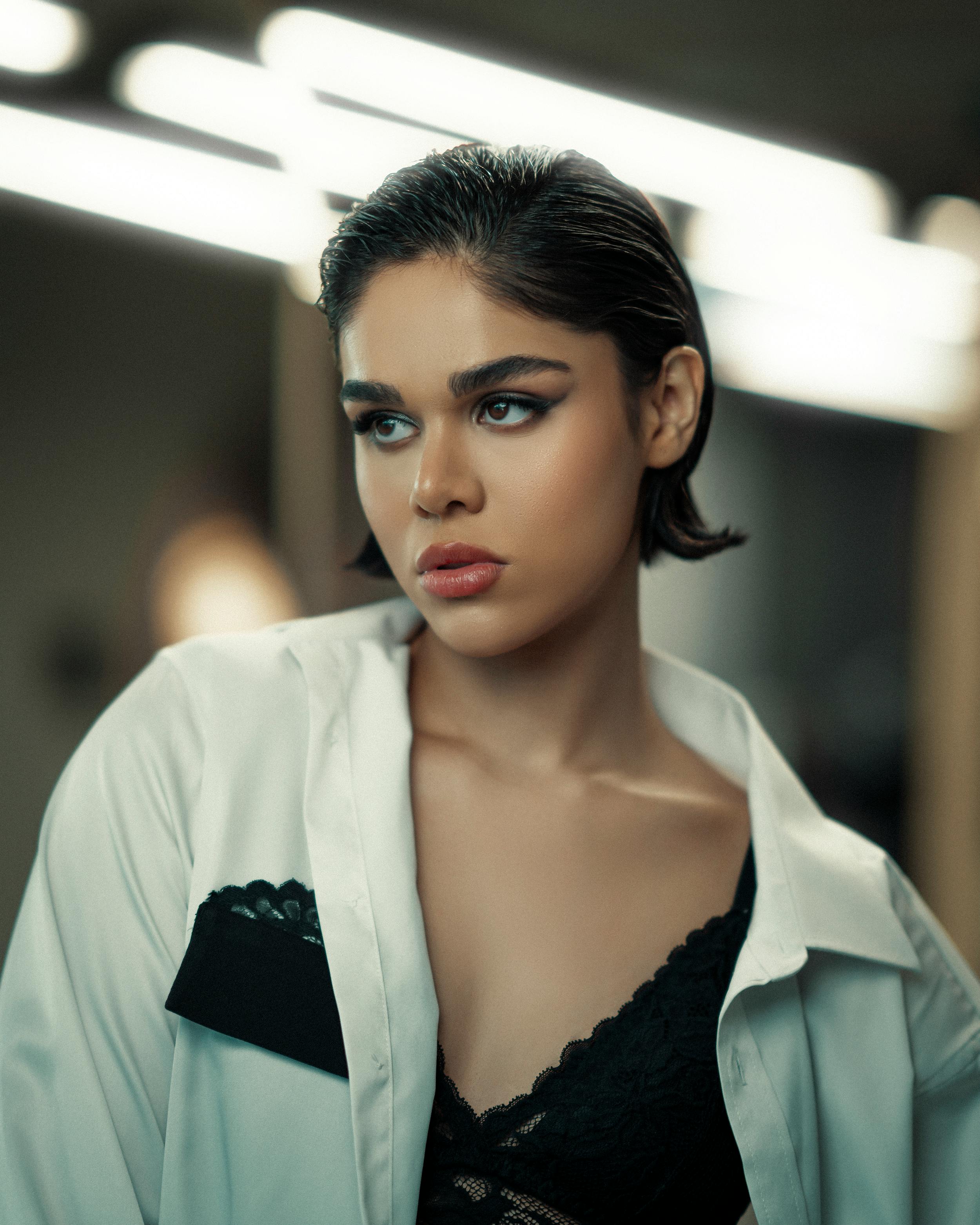 800.000  Freizügige busenbilder von älteren frauen Bilder und Fotos ...