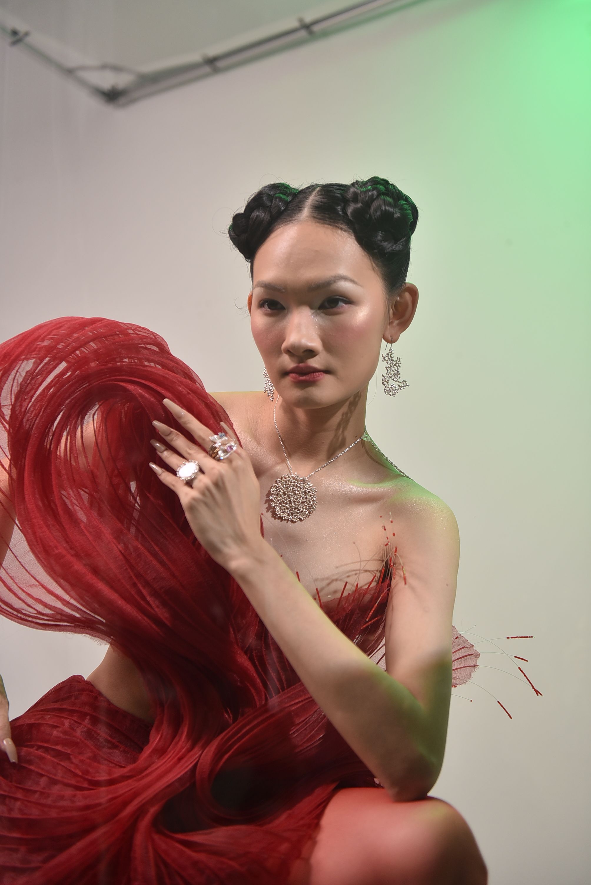 Inspirasi Gaya Chic dengan Celana Kulot
