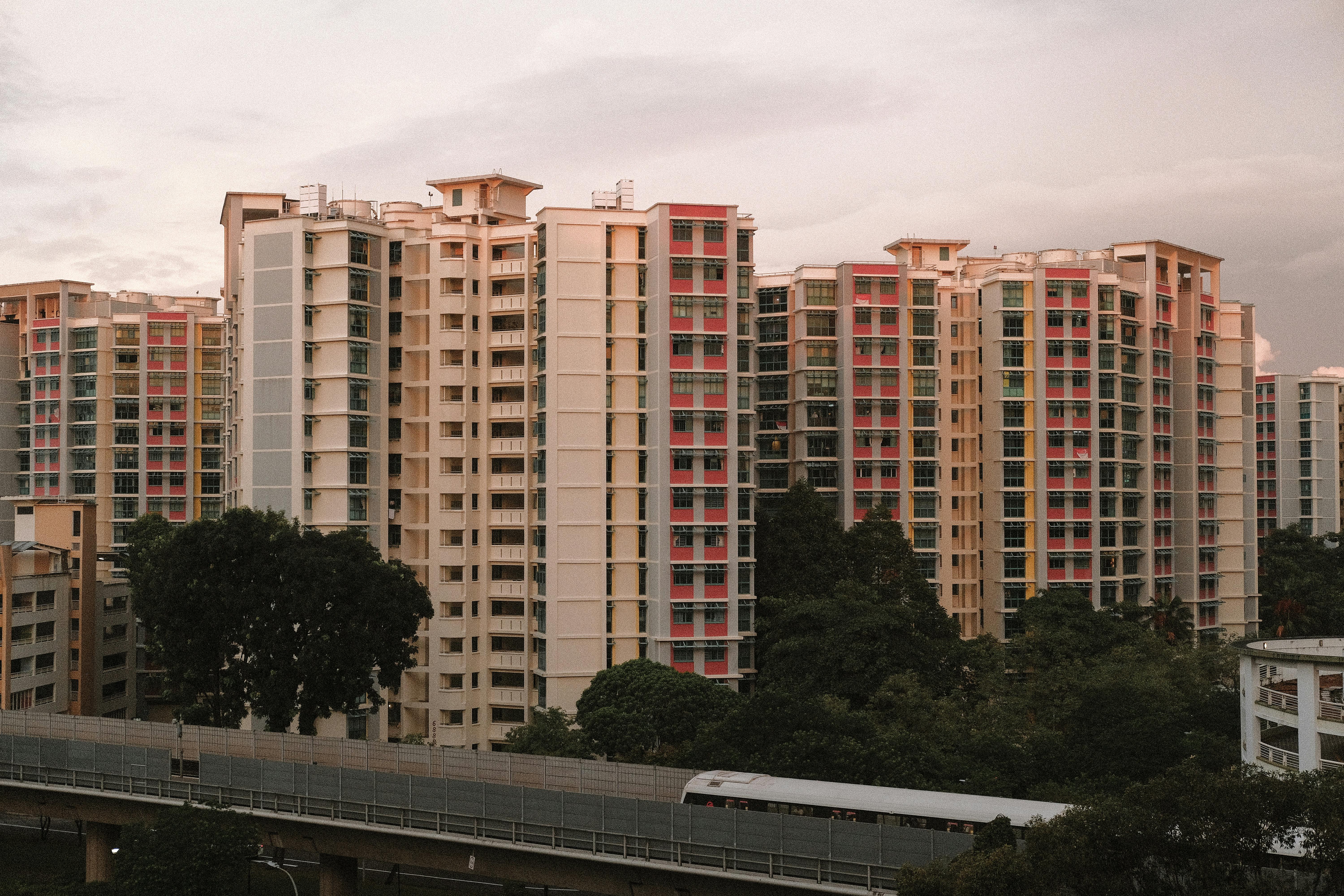 I decided to live in a build-to-rent community after buying a home. I'll never buy again. — Photo by Richard L on Pexels