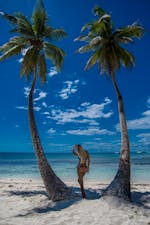 Naked Women At Beach Photos, Download The BEST Free Naked Women At