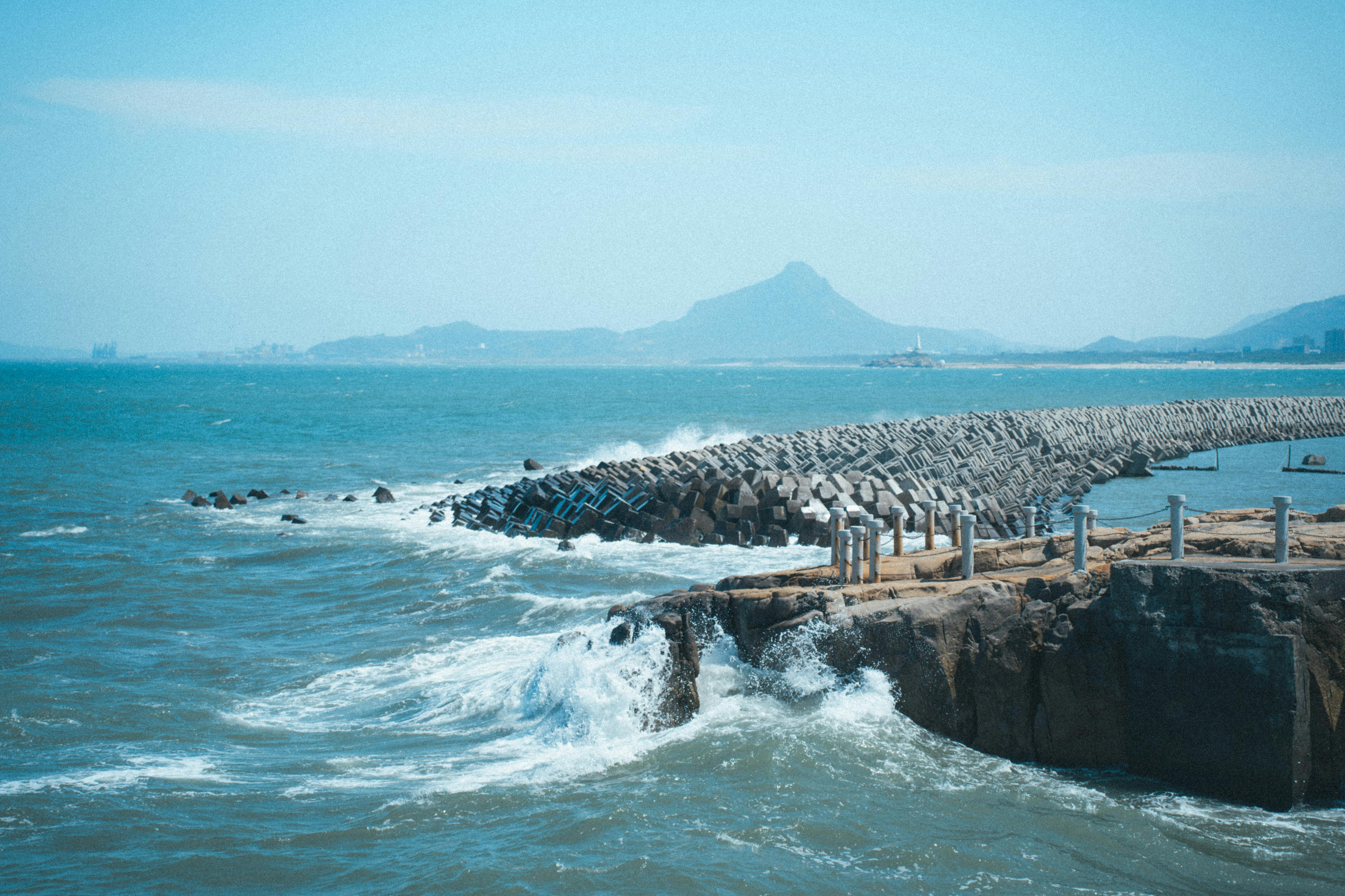 政治：美國防部長赫塞斯重申無意改變台灣現狀，強調區域穩定重要