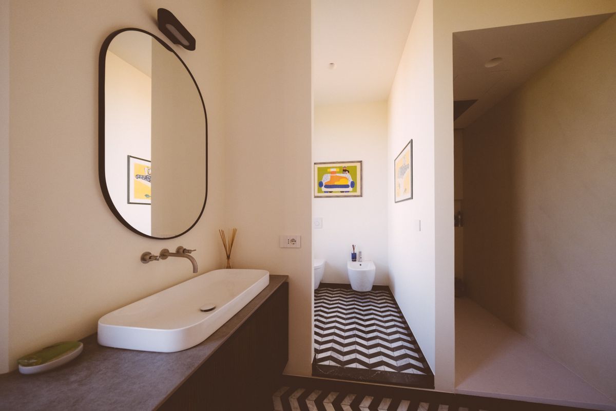 Designing a Black White Bathroom Floor for Small Spaces