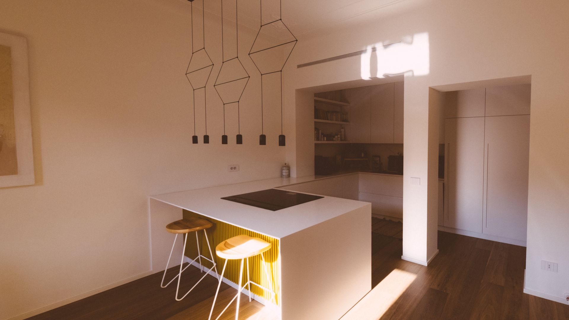 Kitchen Designer in Latsia: What Local Companies Charge — illustrasjonsbilde