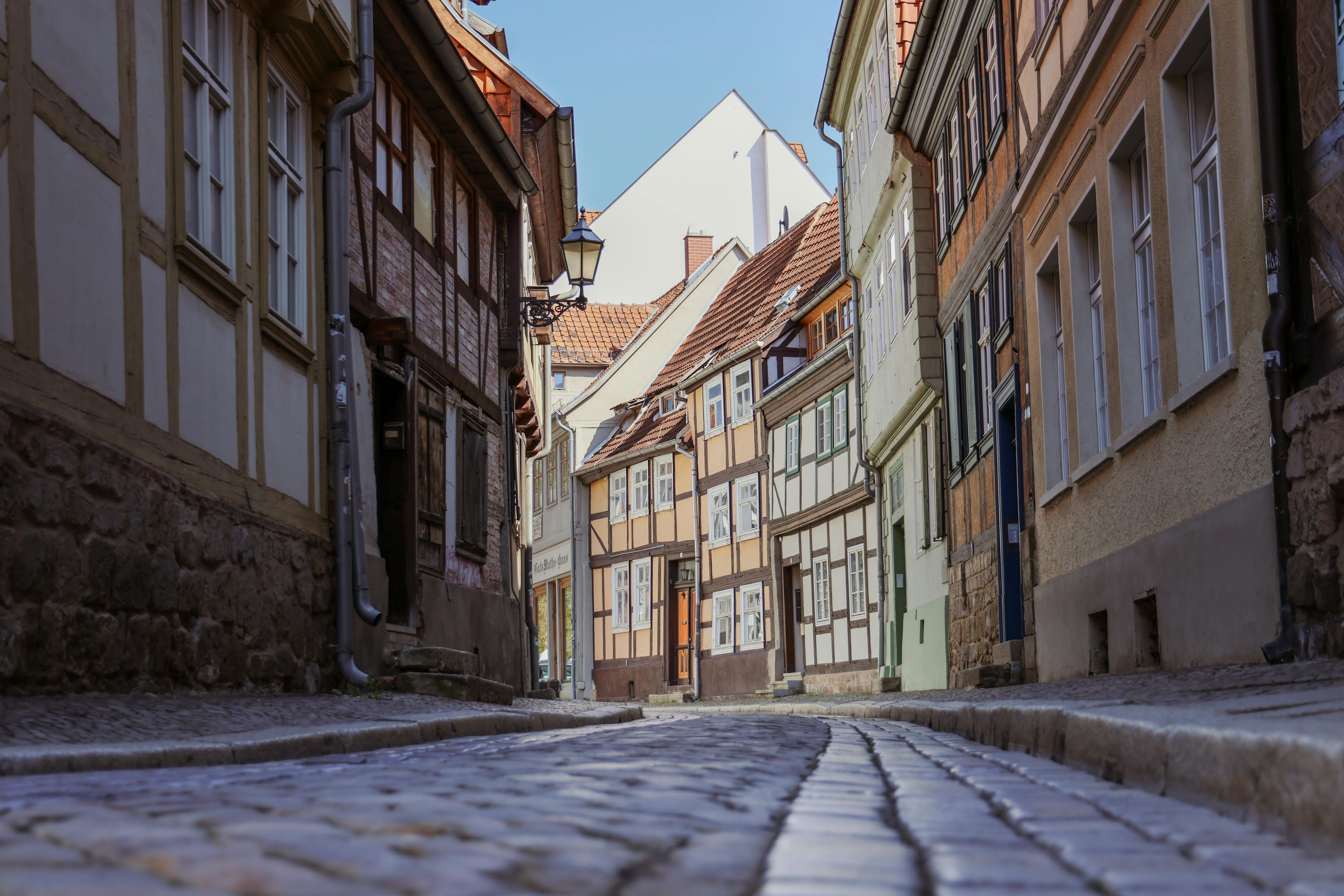 Quedlinburg Germany Cobblestone Streets Half-timbered Houses Medieval Town