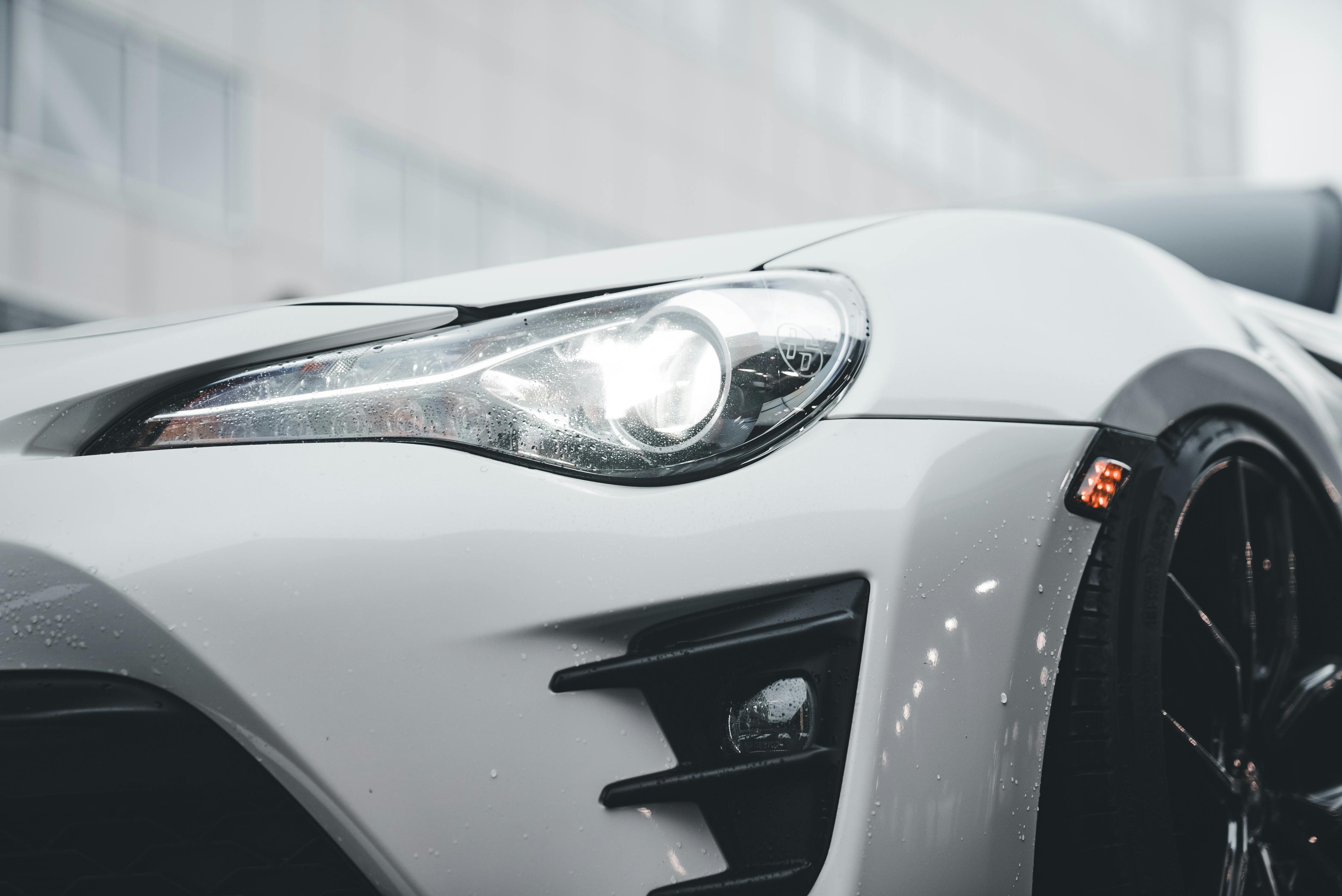 automotive diagnostics — Photo by Erik Mclean on Pexels