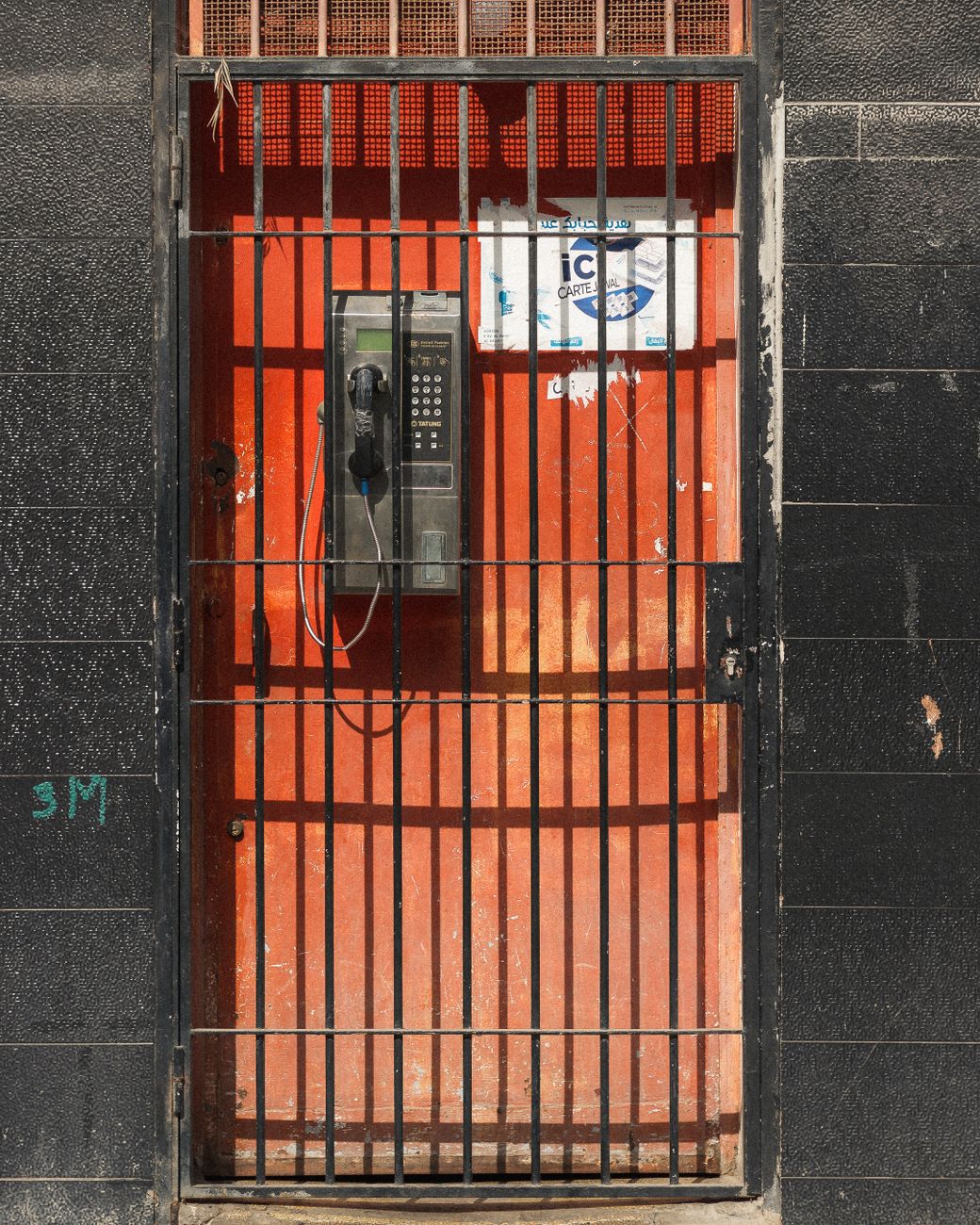 Bývalý väzeň v „Aligátorovi Alcatraz“: 15 hodín v klietke veľkosti telefónnej búdky