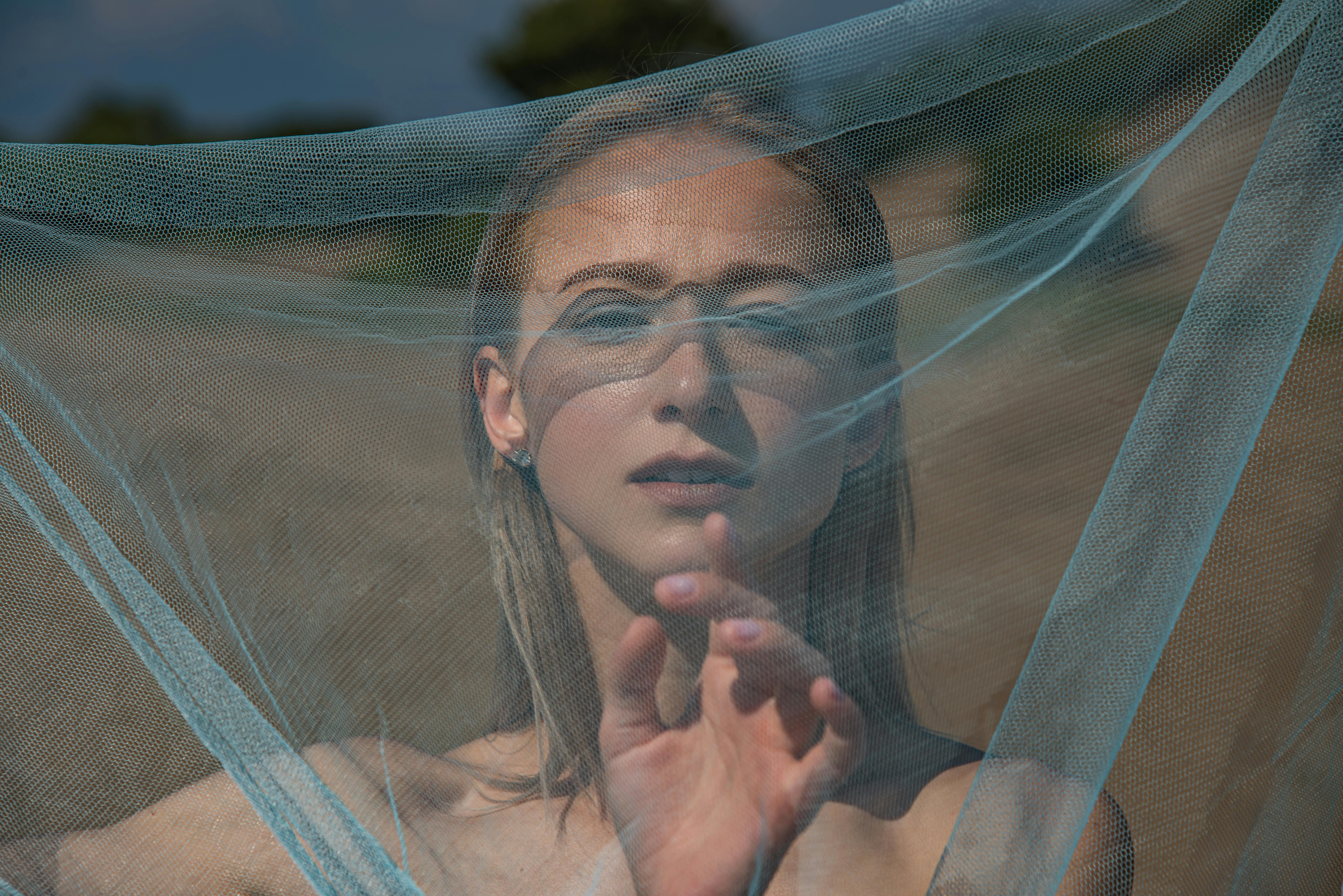 Master the Art of Visual Storytelling for Persuasion