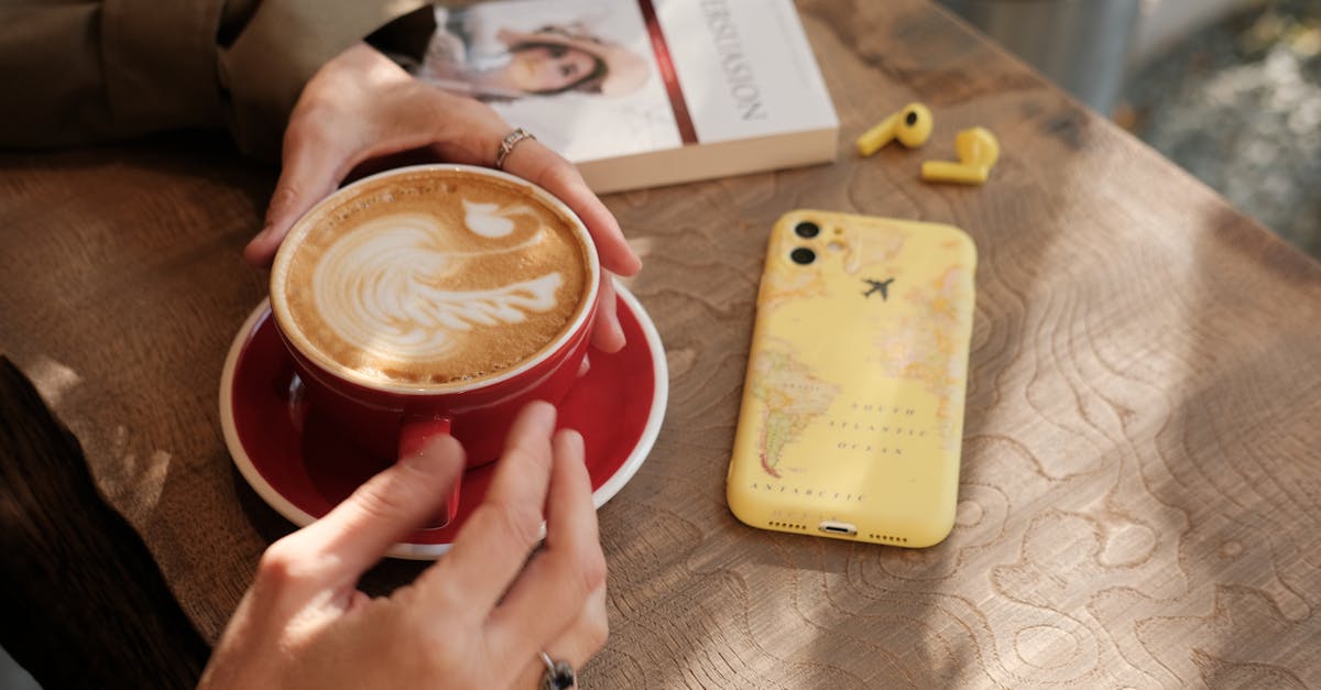 台北三創生活園區vivo體驗旗艦店全新換裝 舊機換新機最高現折3 000元 618超值折扣同步開跑