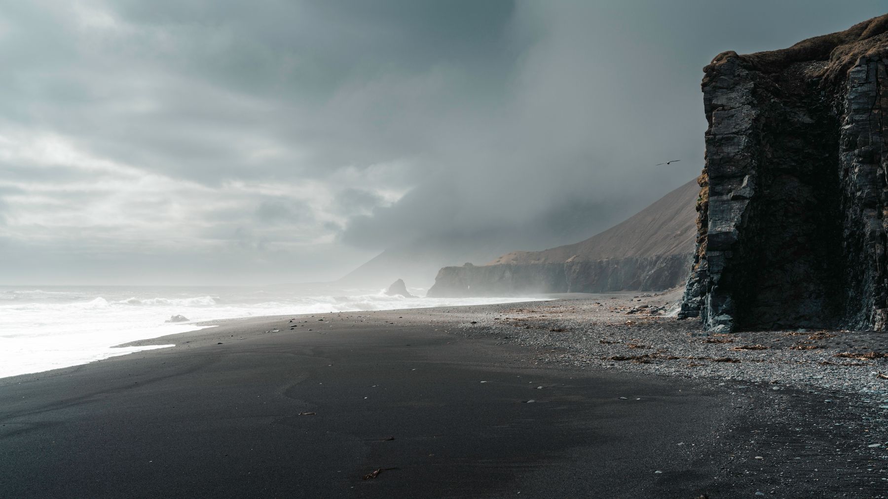 Lighthouse Stays and Coastal Drives for Couples in Iceland