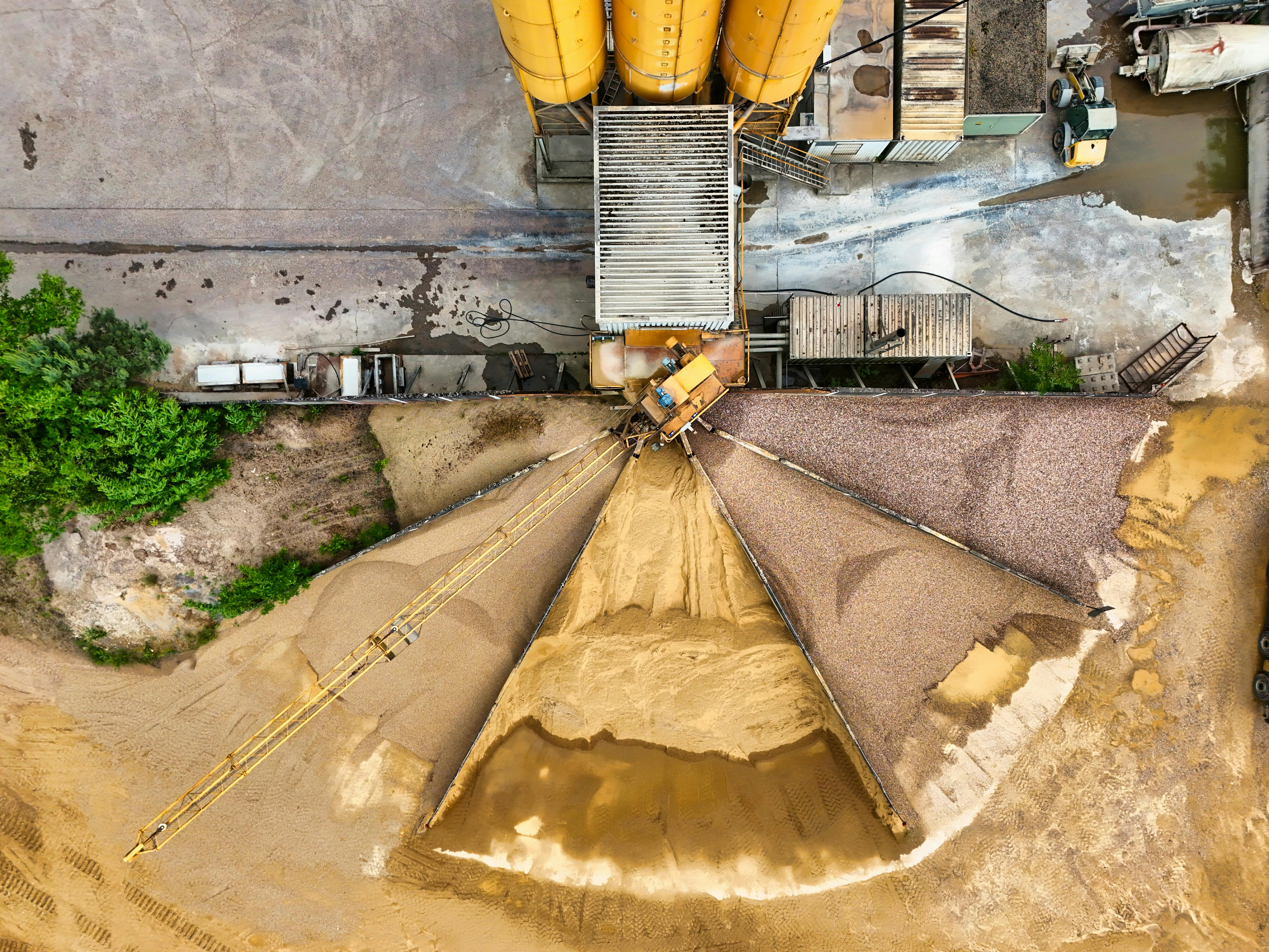 Aerial shot of sand and gravel processing plant in operation.