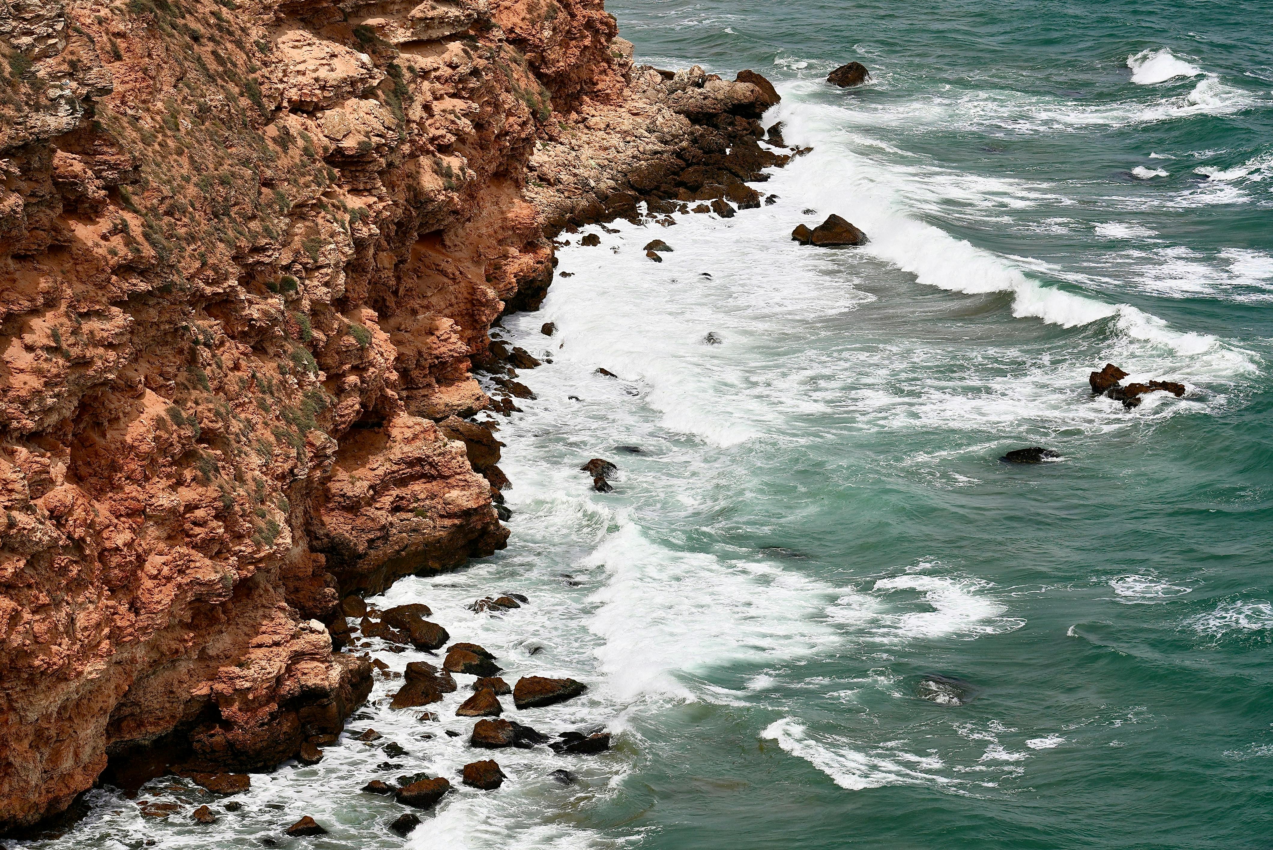 A More Troubling Picture of Sea Level Rise Is Coming into View — Photo by Bianca Vitan on Pexels