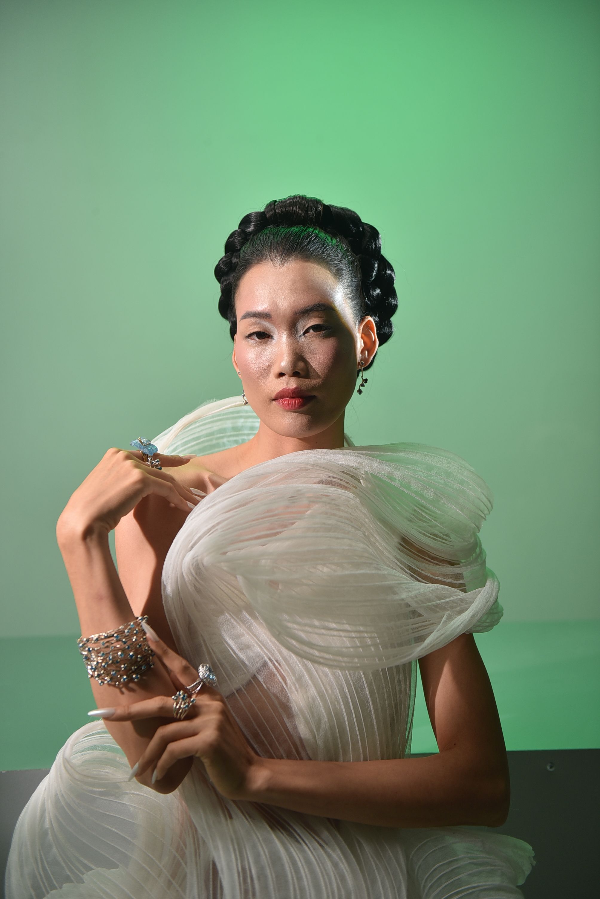 Elegant Portrait of Woman in Artistic Dress · Free Stock Photo