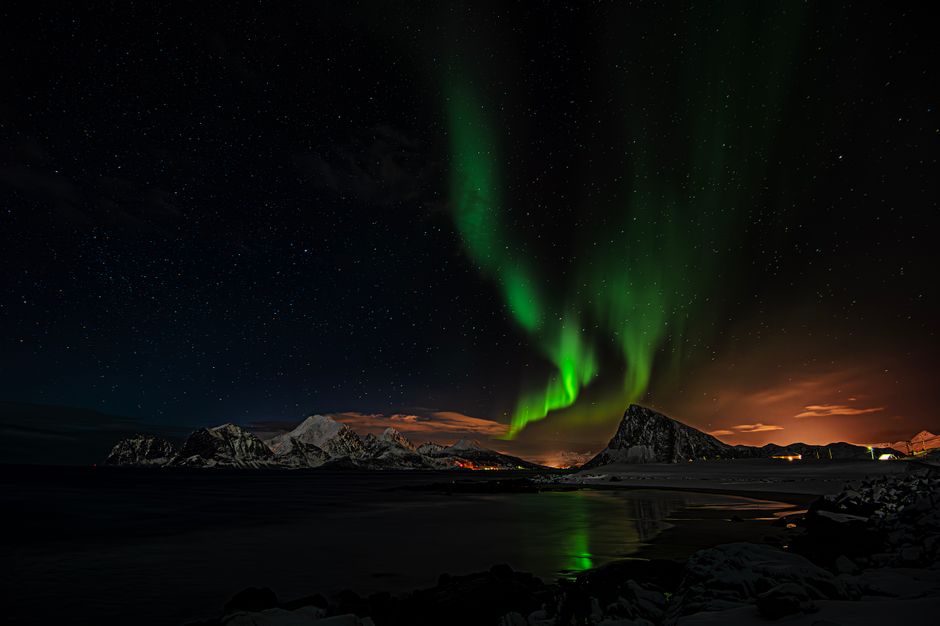 <b>Chasing the Northern Lights: A Magical Experience</b> <b>Chasing the Northern Lights: A Magical Experience</b>