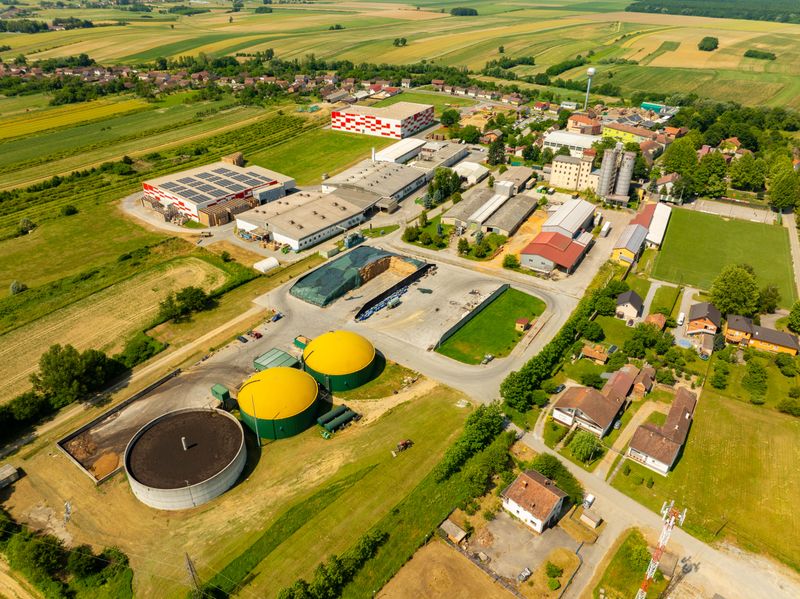 Aerial view of an industrial waste-to-energy facility