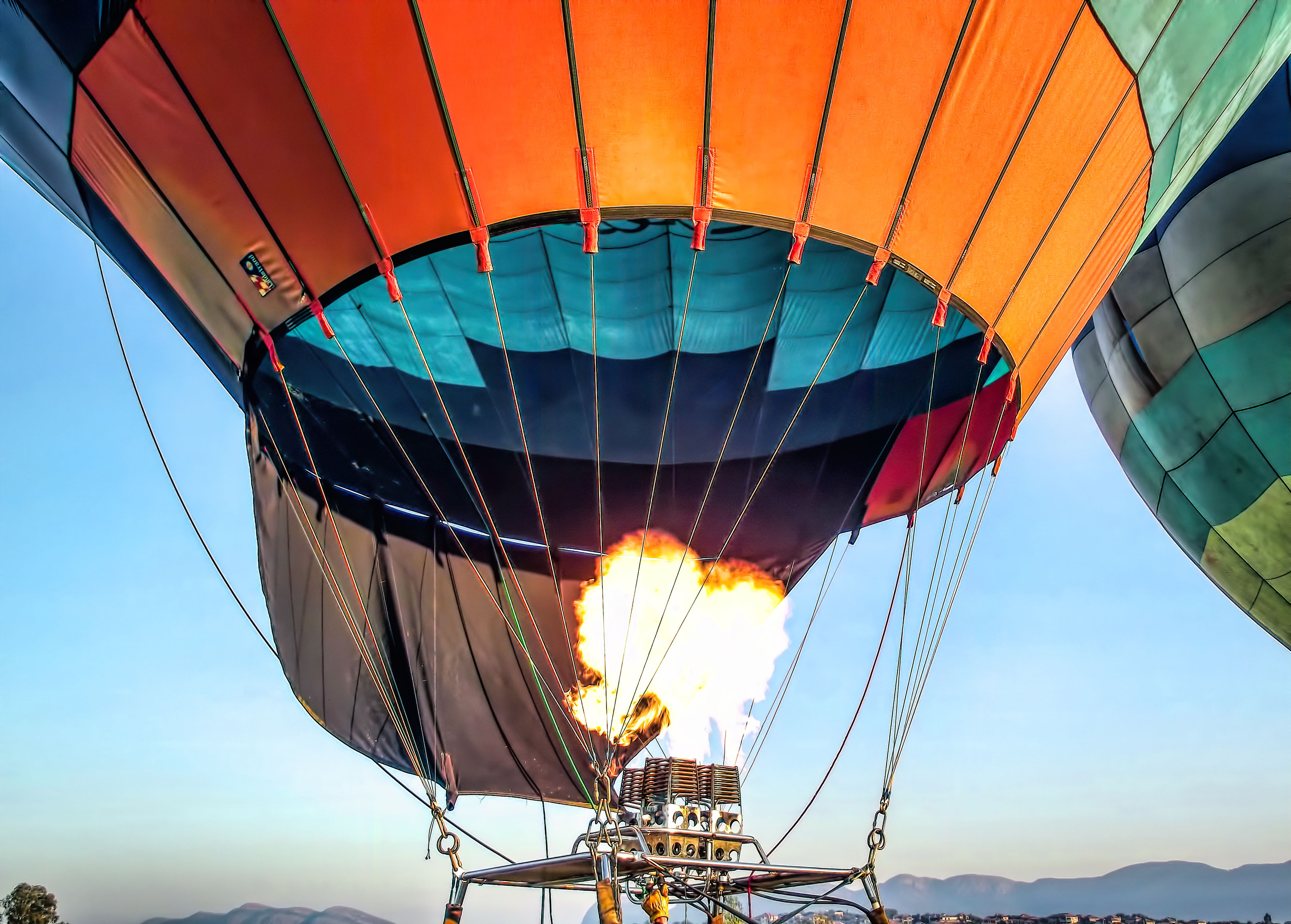 Vibrant Hot Air Balloon in Hartbeespoort · Free Stock Photo