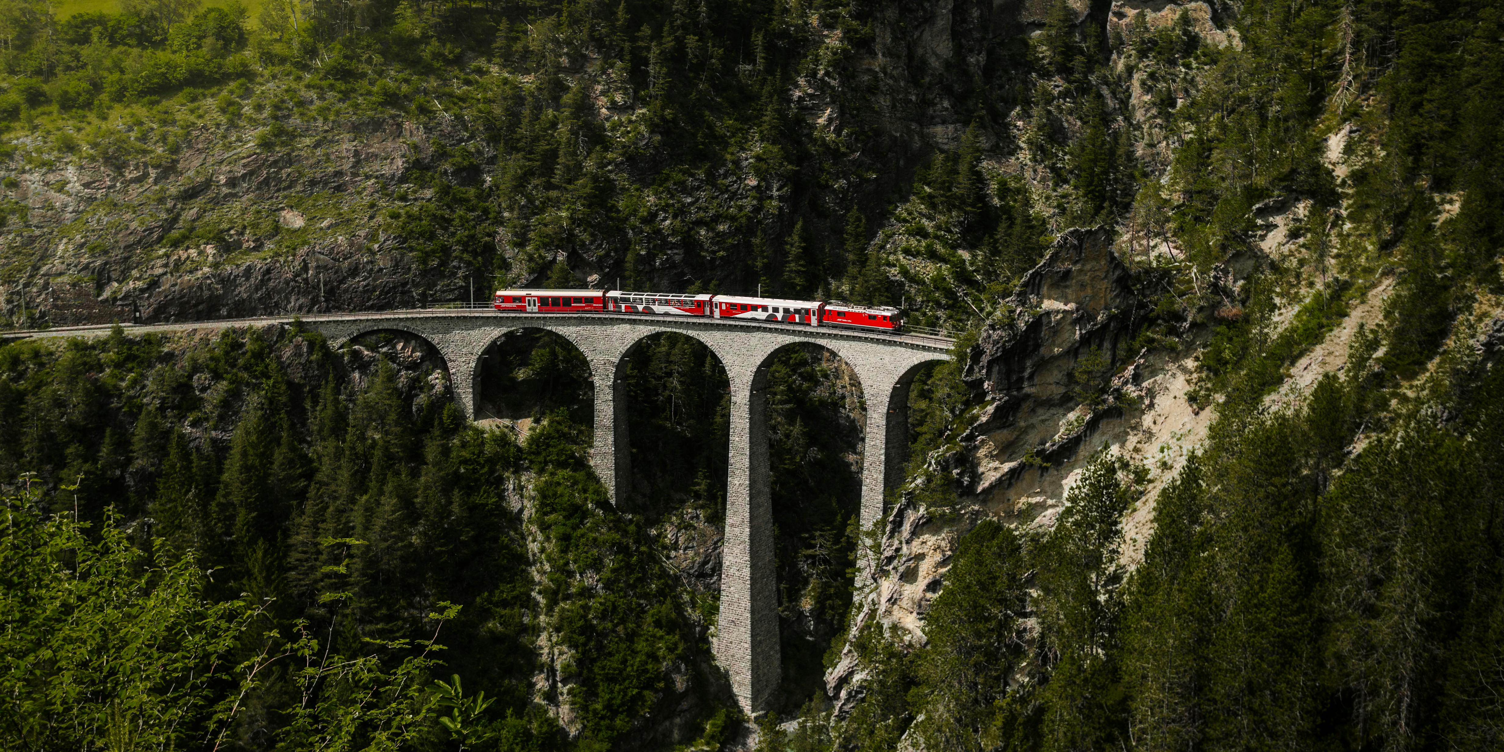 general travel generali travel insurance — Photo by Luca Photo on Pexels
