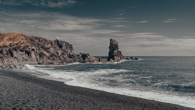 Photo by Raul Ling
