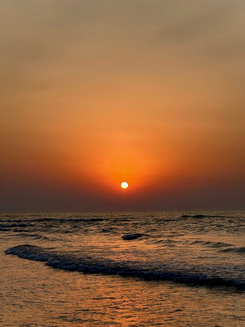 Free Captivating sunset view at Sorkhrud Beach, Mazandaran, Iran with serene sea waves. Stock Photo
