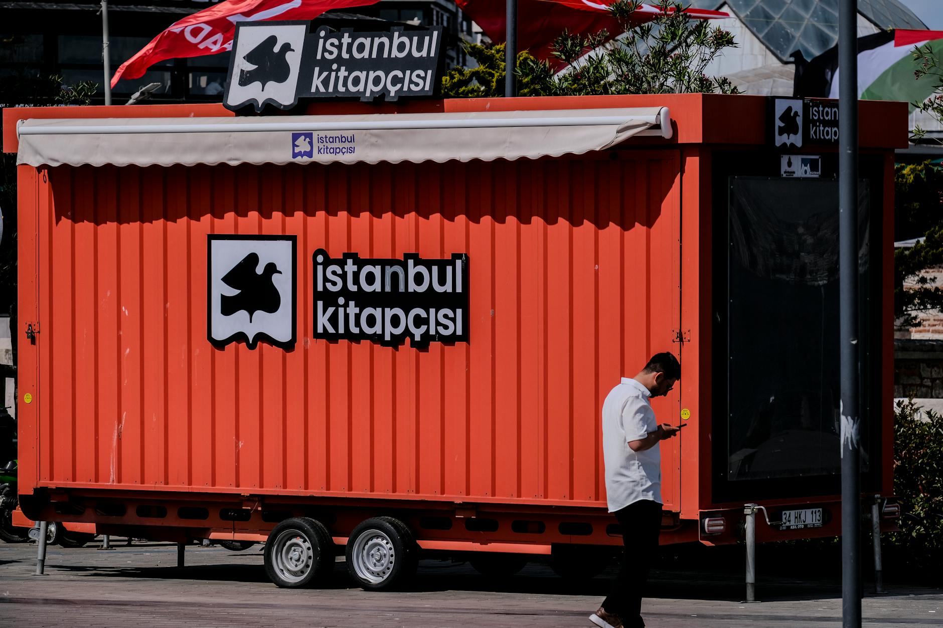 客戶關係維護技巧 顧客主動幫你宣傳的秘密 客戶關係維護技巧 顧客主動幫你宣傳的秘密 - 社群媒體互動